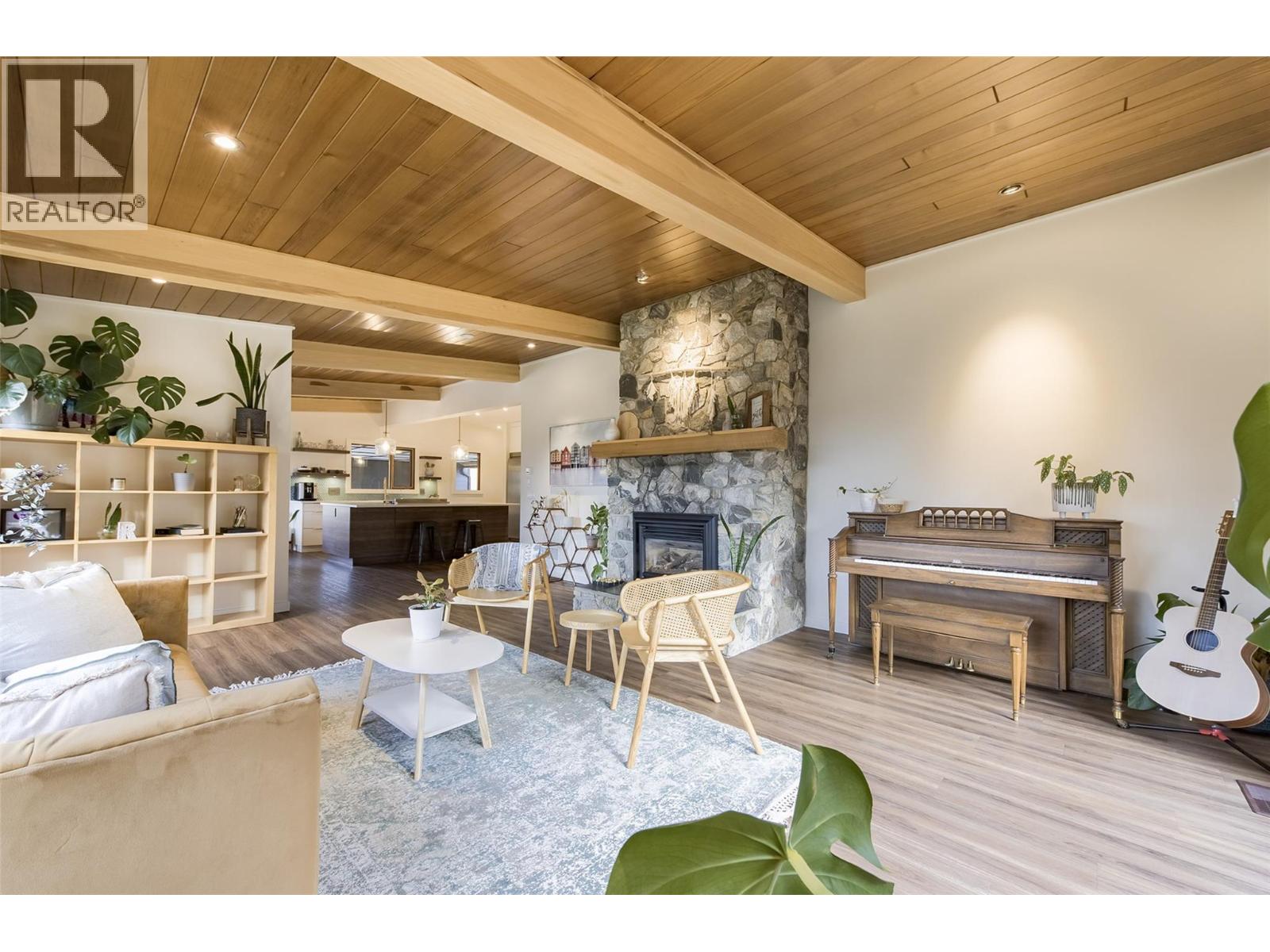 3153 Hall Road, Kelowna, British Columbia  V1W 2R8 - Photo 6 - 10396404