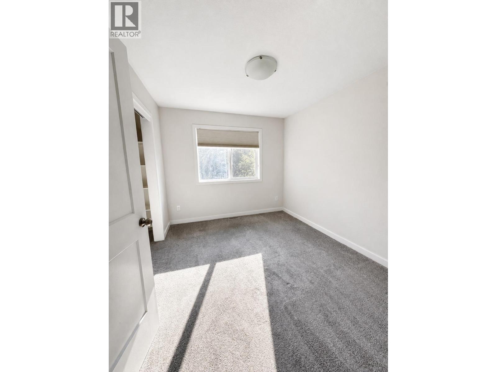 156 Shadow Mountain Boulevard, Cranbrook, British Columbia  V1C 0C6 - Photo 11 - 10396512