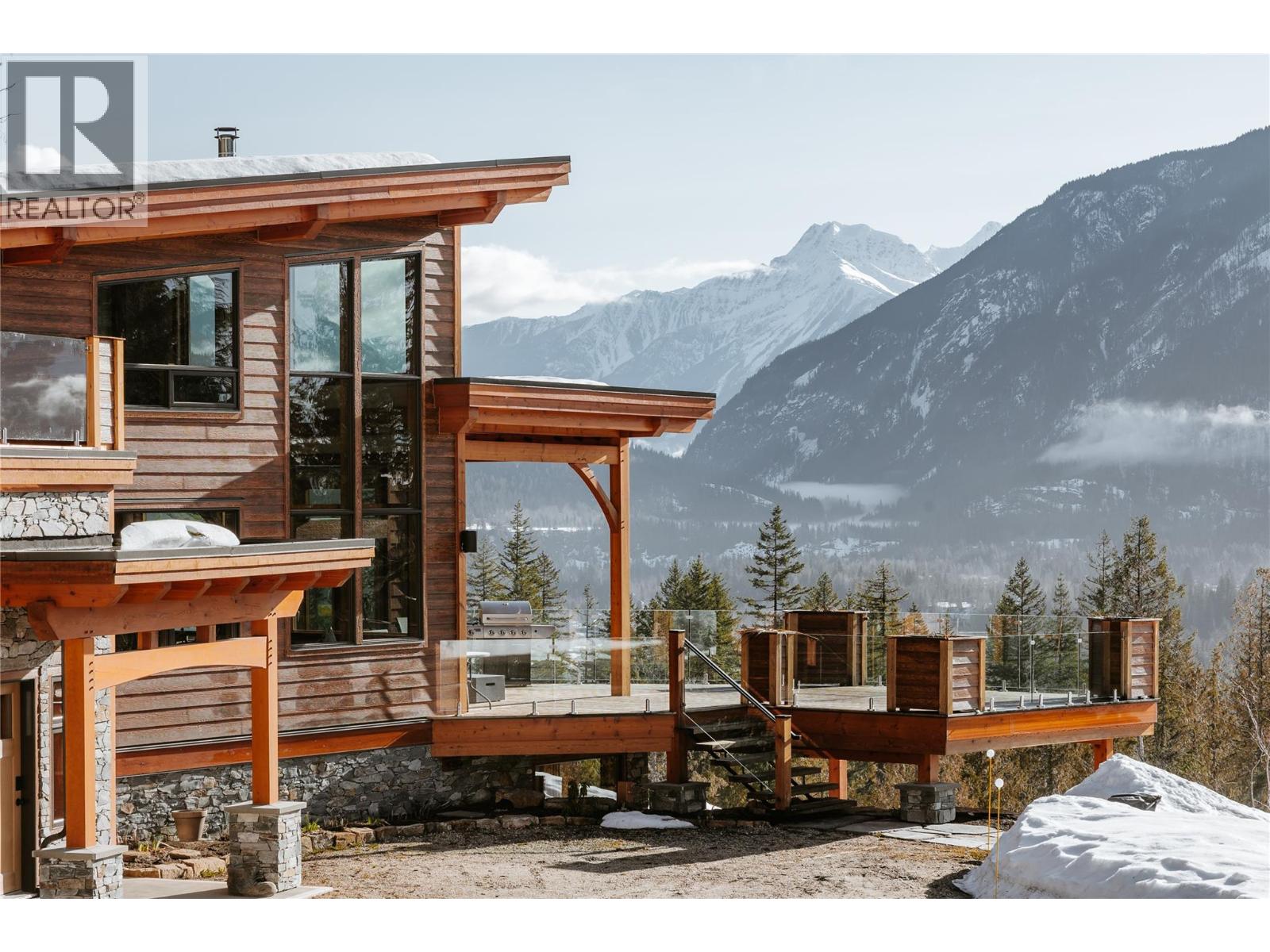 1917 Mt Mcpherson Drive, Revelstoke, British Columbia  V0E 2S0 - Photo 1 - 10391087