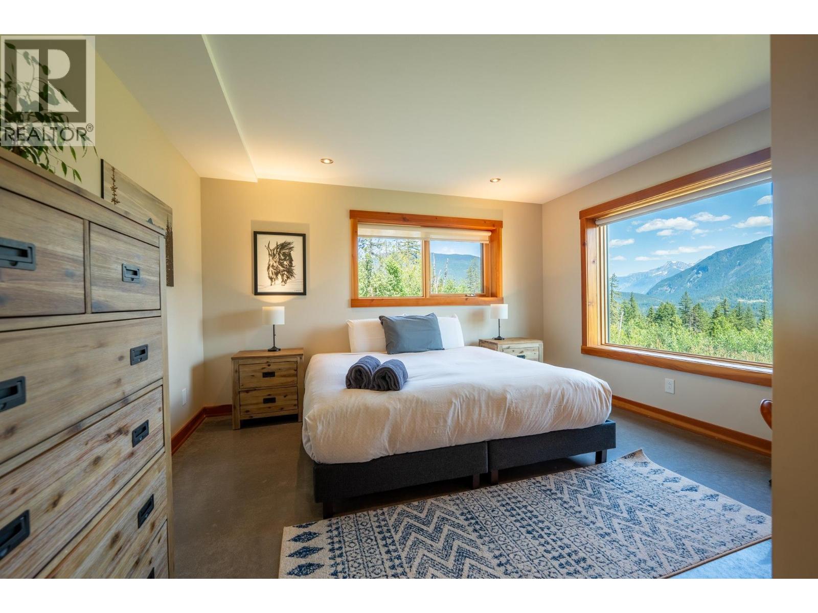 1917 Mt Mcpherson Drive, Revelstoke, British Columbia  V0E 2S0 - Photo 27 - 10391087