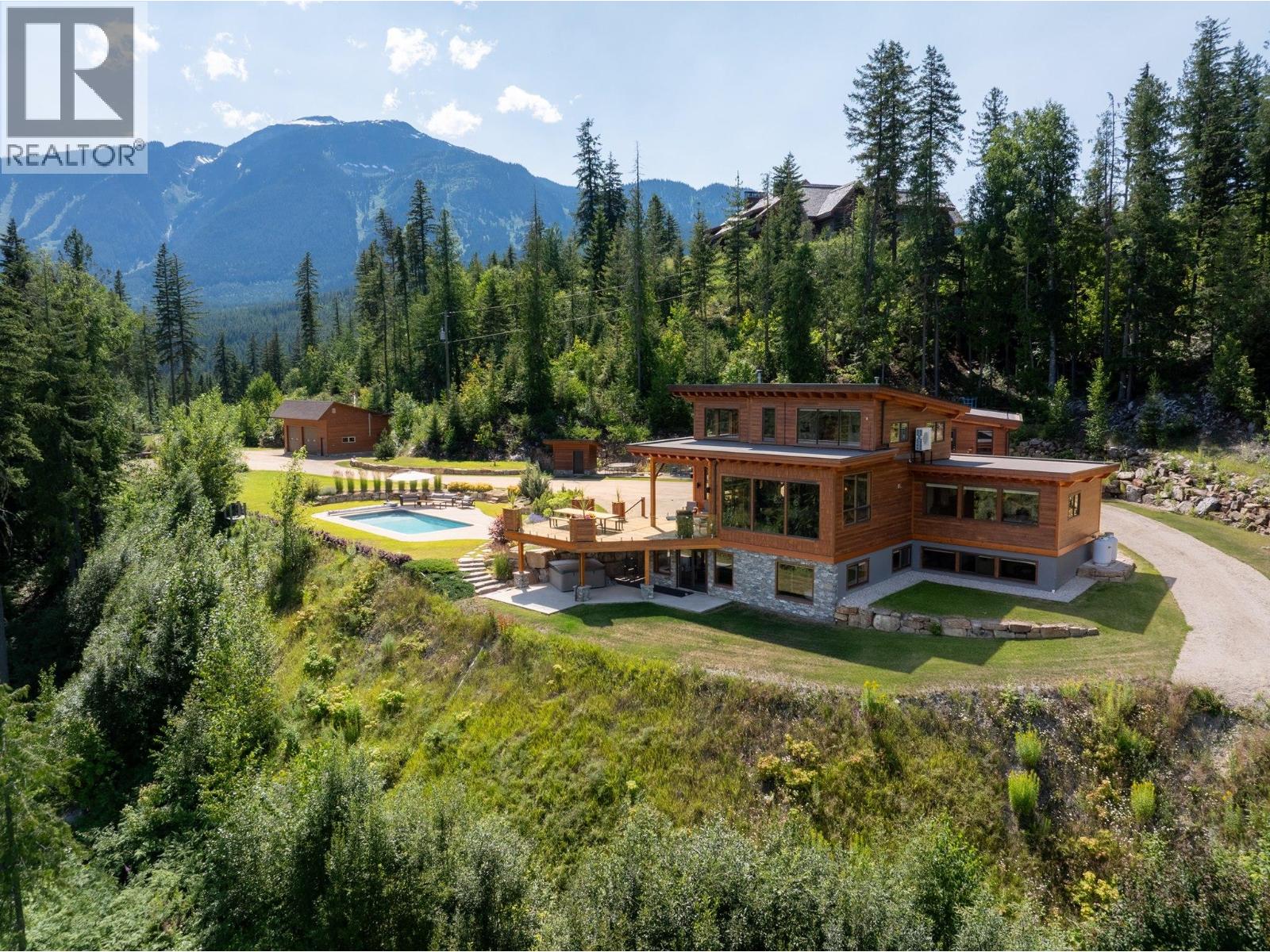 1917 Mt Mcpherson Drive, Revelstoke, British Columbia  V0E 2S0 - Photo 47 - 10391087