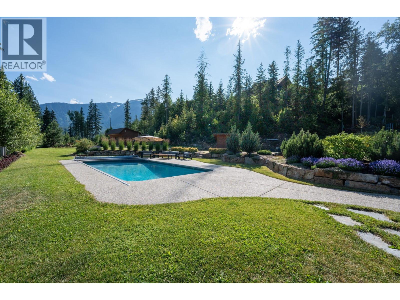 1917 Mt Mcpherson Drive, Revelstoke, British Columbia  V0E 2S0 - Photo 50 - 10391087