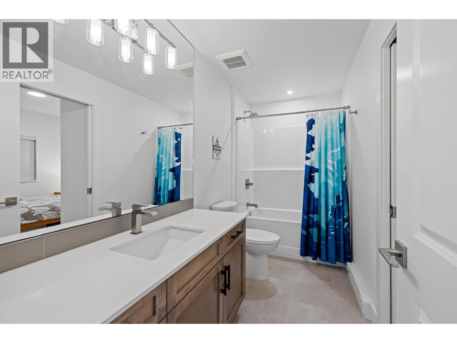 5075 Snowbird Way Unit# 8e, Big White, British Columbia  V1P 1P3 - Photo 11 - 10389958