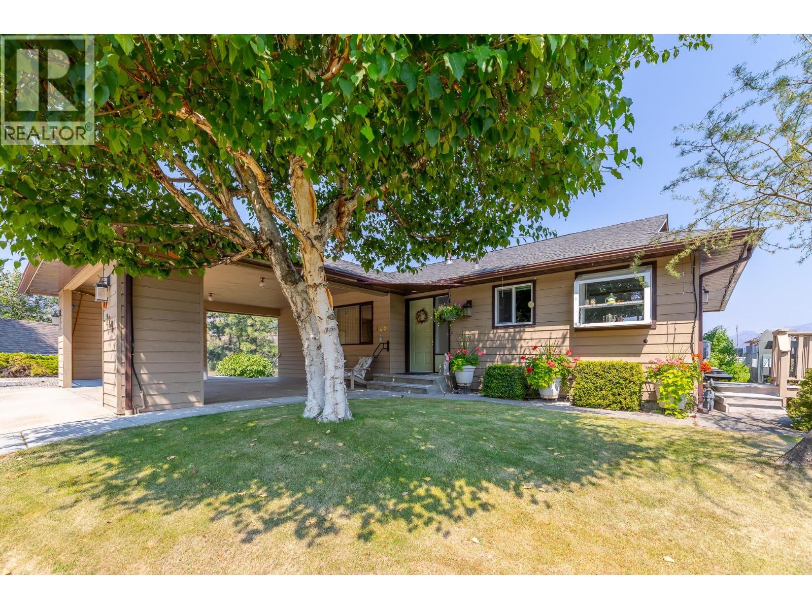 129 Sumac Ridge Drive, Summerland, British Columbia  V0H 1Z6 - Photo 2 - 10396640