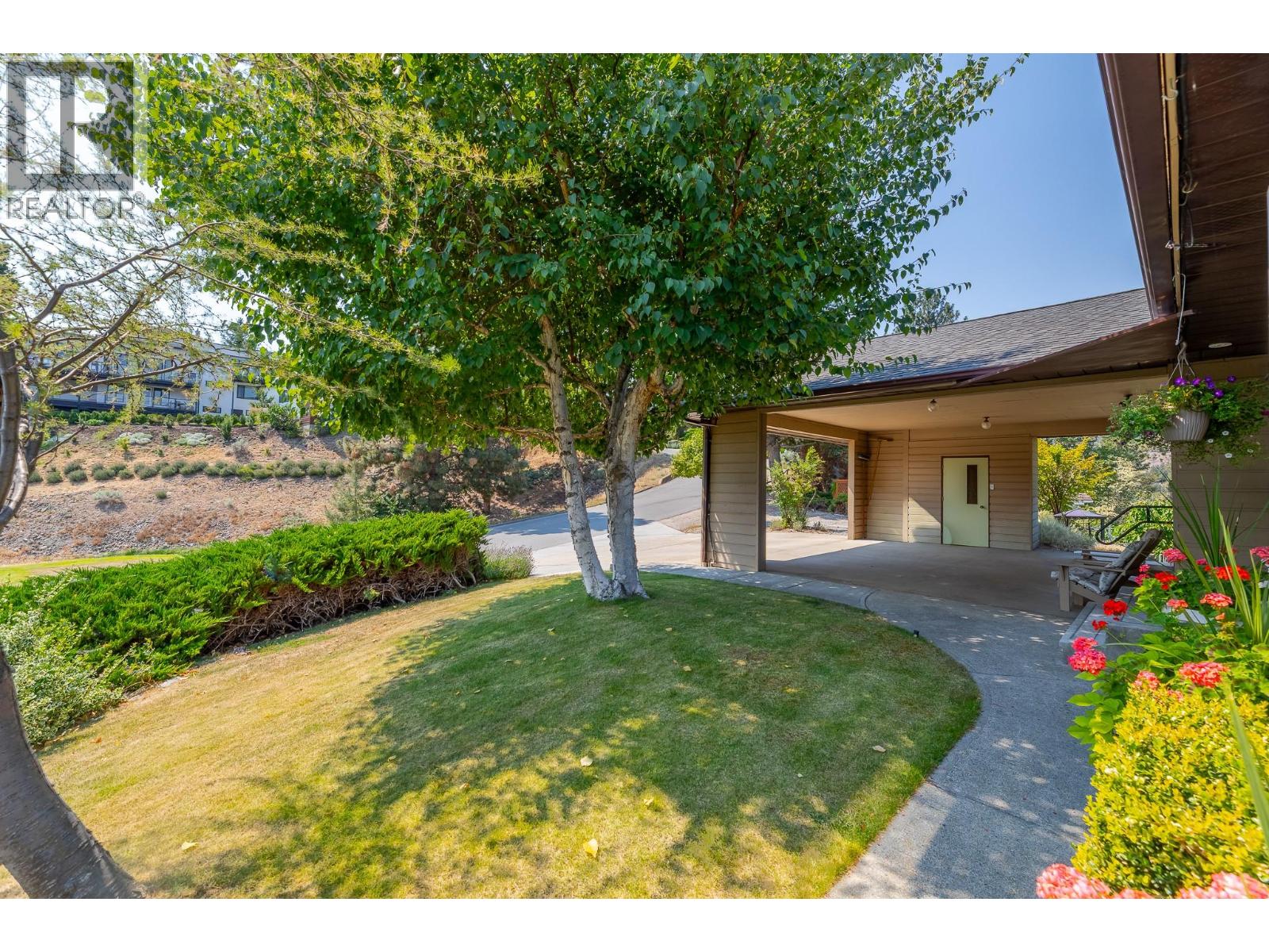 129 Sumac Ridge Drive, Summerland, British Columbia  V0H 1Z6 - Photo 4 - 10396640