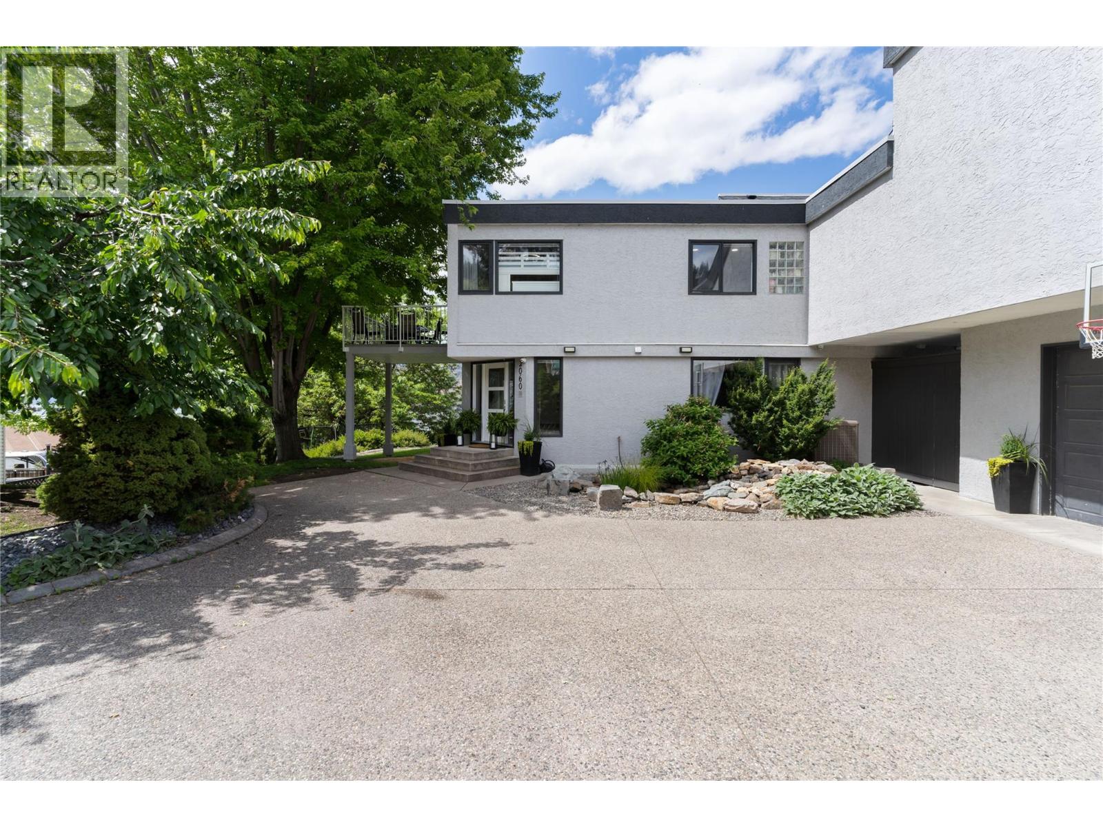 2060 Bennett Road, Kelowna, British Columbia  V1V 2C1 - Photo 10 - 10396647