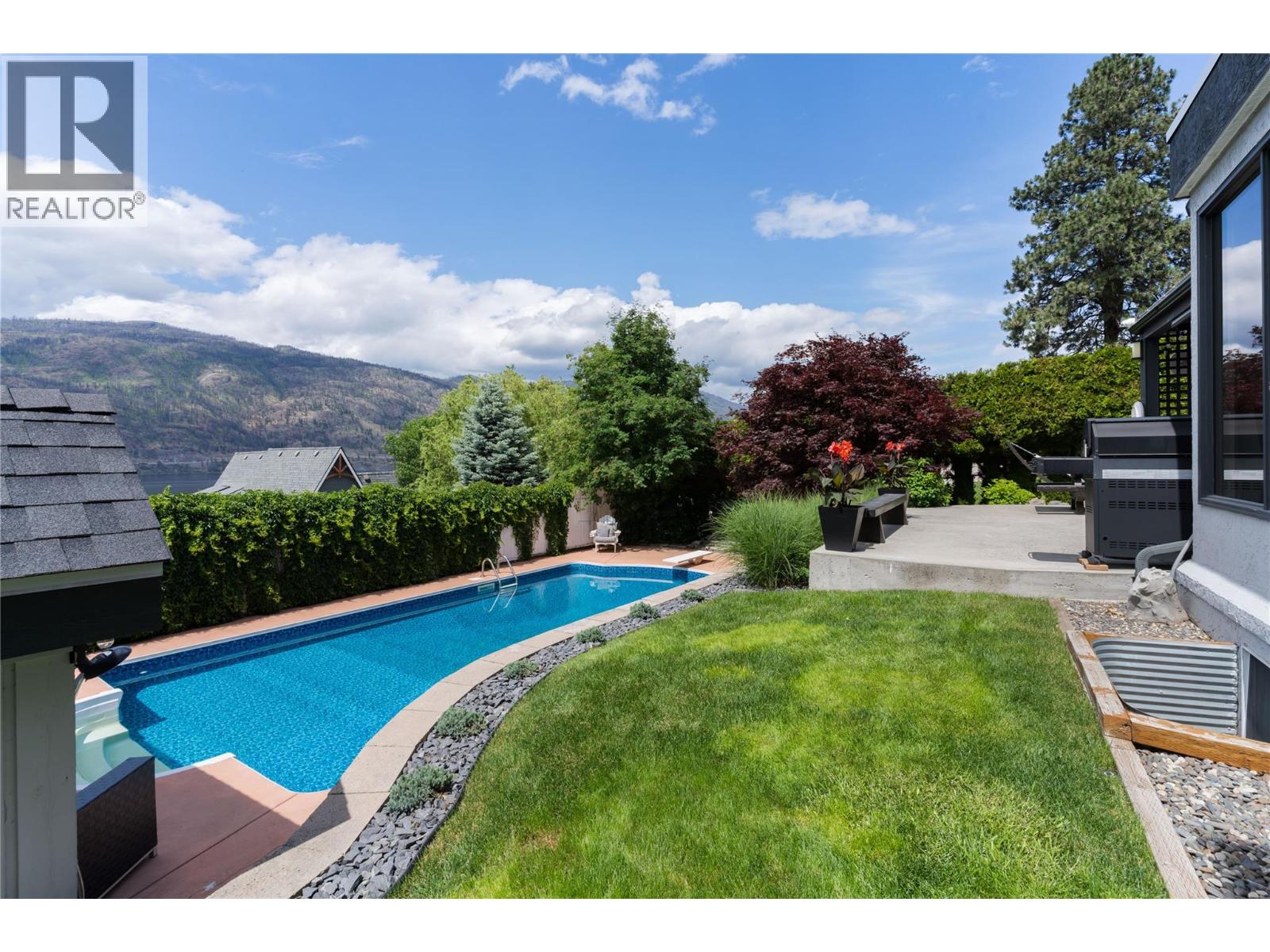 2060 Bennett Road, Kelowna, British Columbia  V1V 2C1 - Photo 27 - 10396647