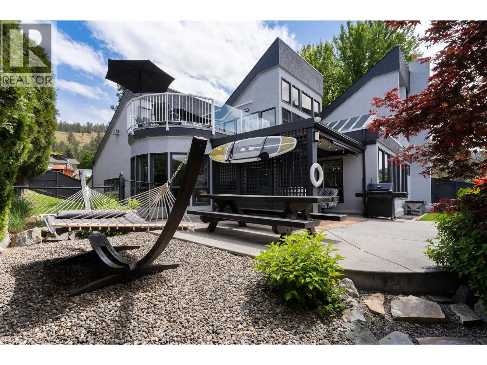 2060 Bennett Road, Kelowna, British Columbia  V1V 2C1 - Photo 31 - 10396647