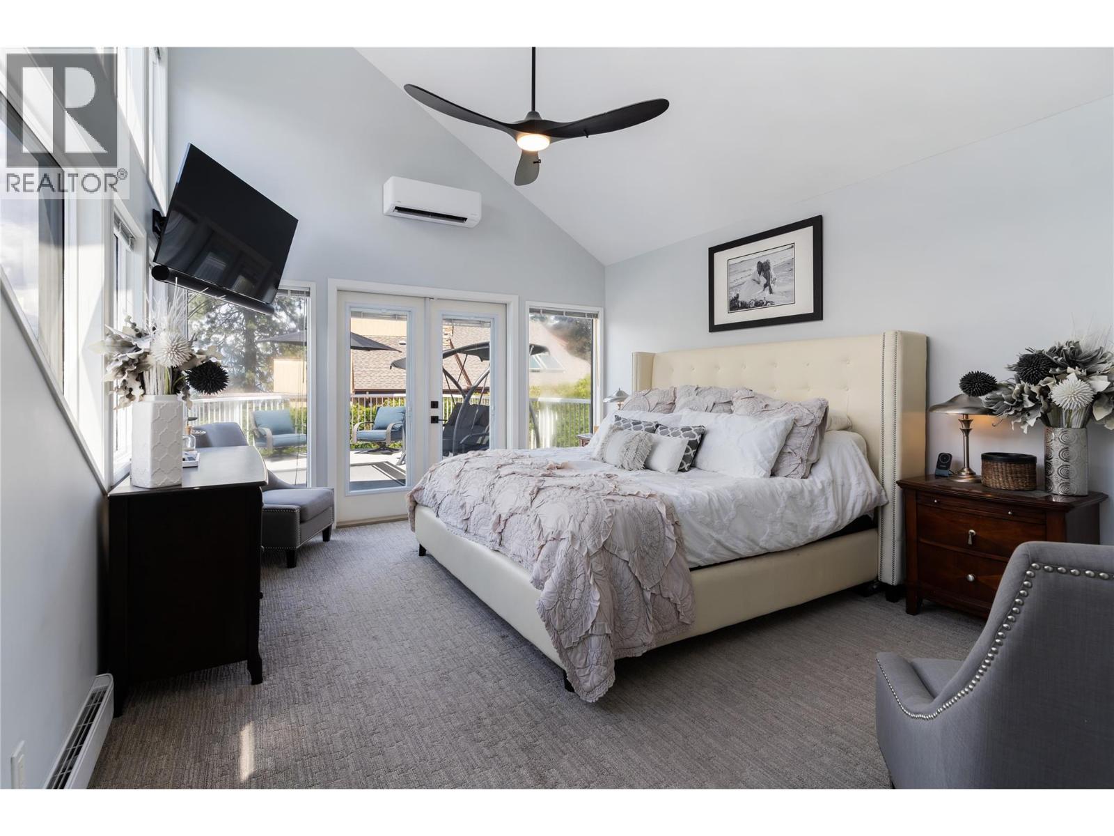 2060 Bennett Road, Kelowna, British Columbia  V1V 2C1 - Photo 33 - 10396647