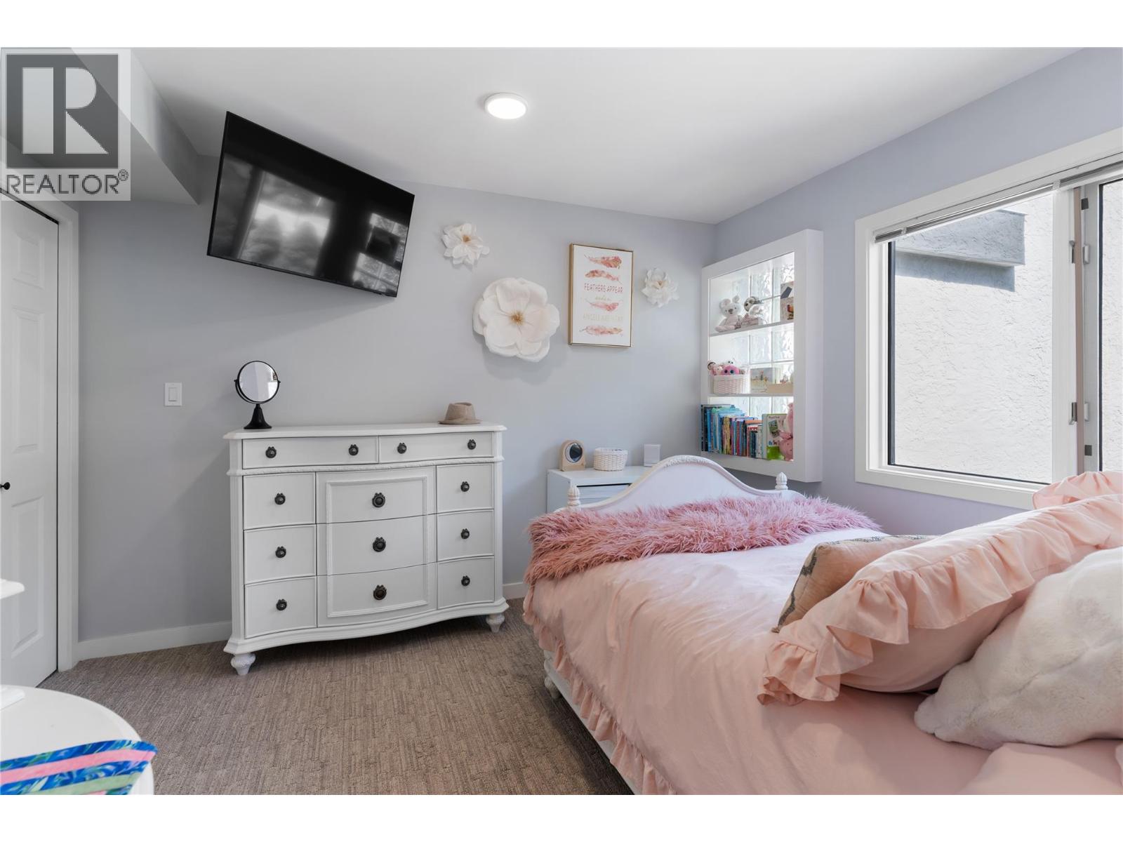 2060 Bennett Road, Kelowna, British Columbia  V1V 2C1 - Photo 44 - 10396647