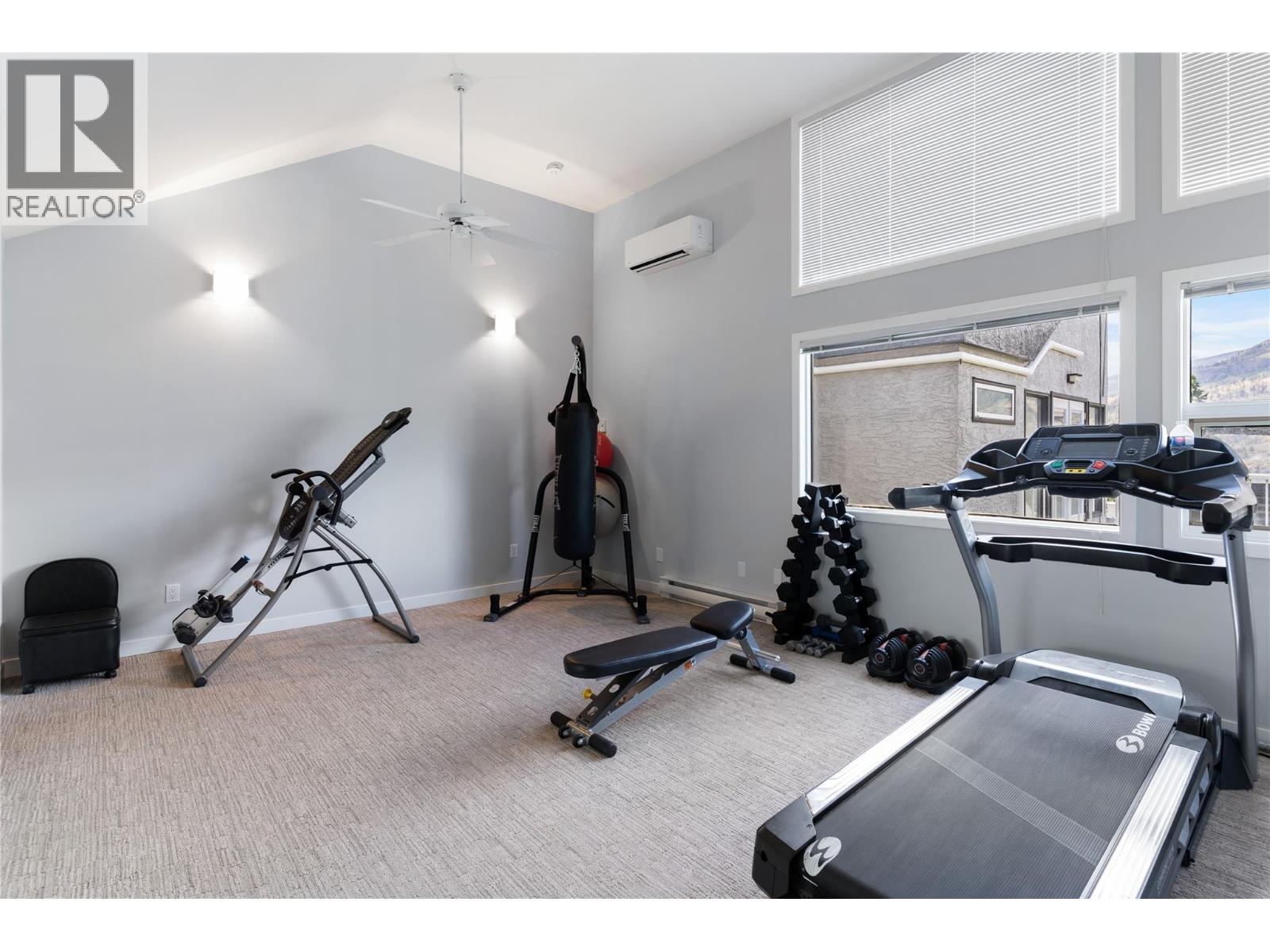 2060 Bennett Road, Kelowna, British Columbia  V1V 2C1 - Photo 59 - 10396647