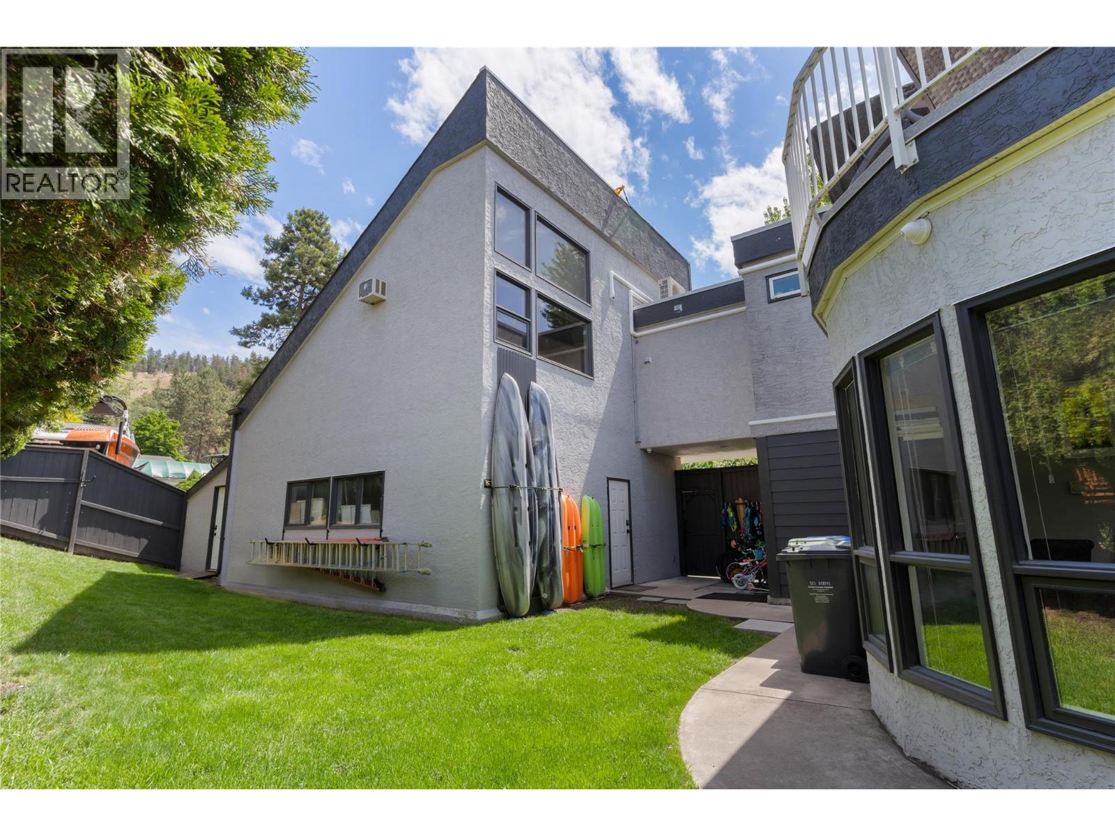 2060 Bennett Road, Kelowna, British Columbia  V1V 2C1 - Photo 63 - 10396647