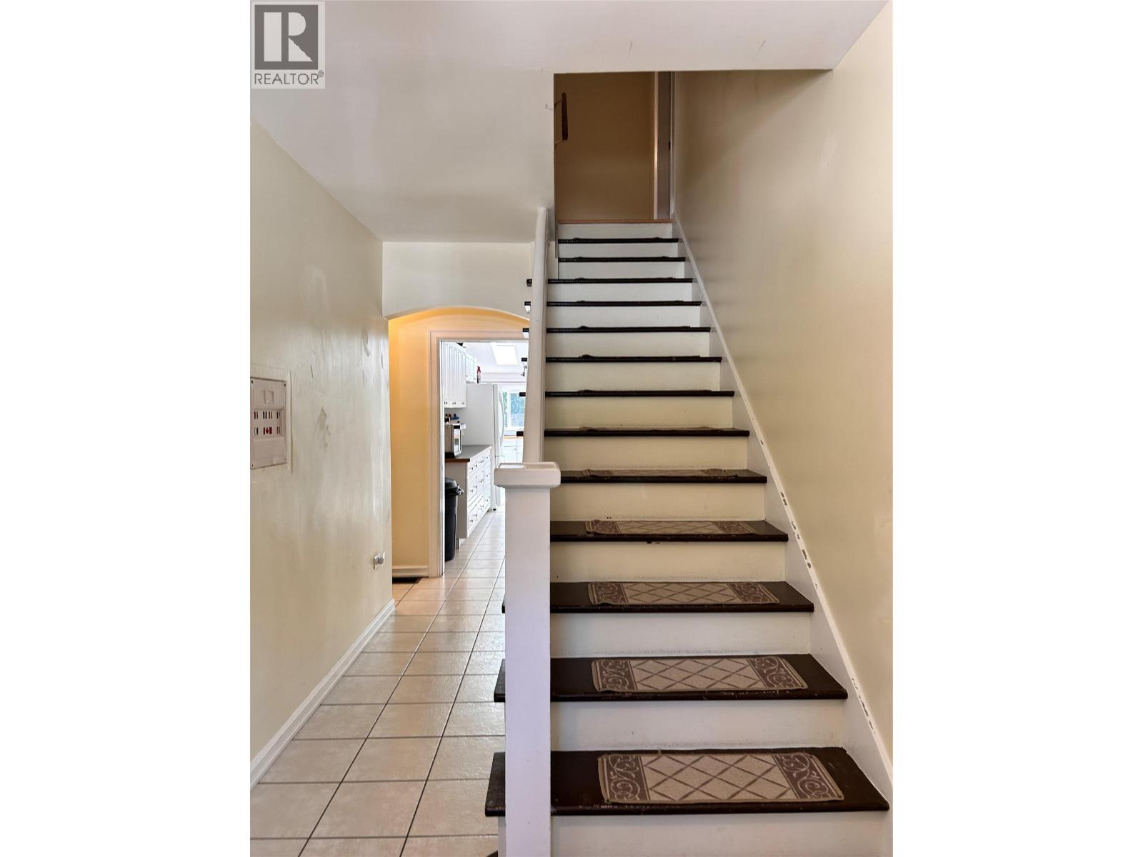 2066 Caughlin Road, Fruitvale, British Columbia  V0G 1L1 - Photo 28 - 10395822