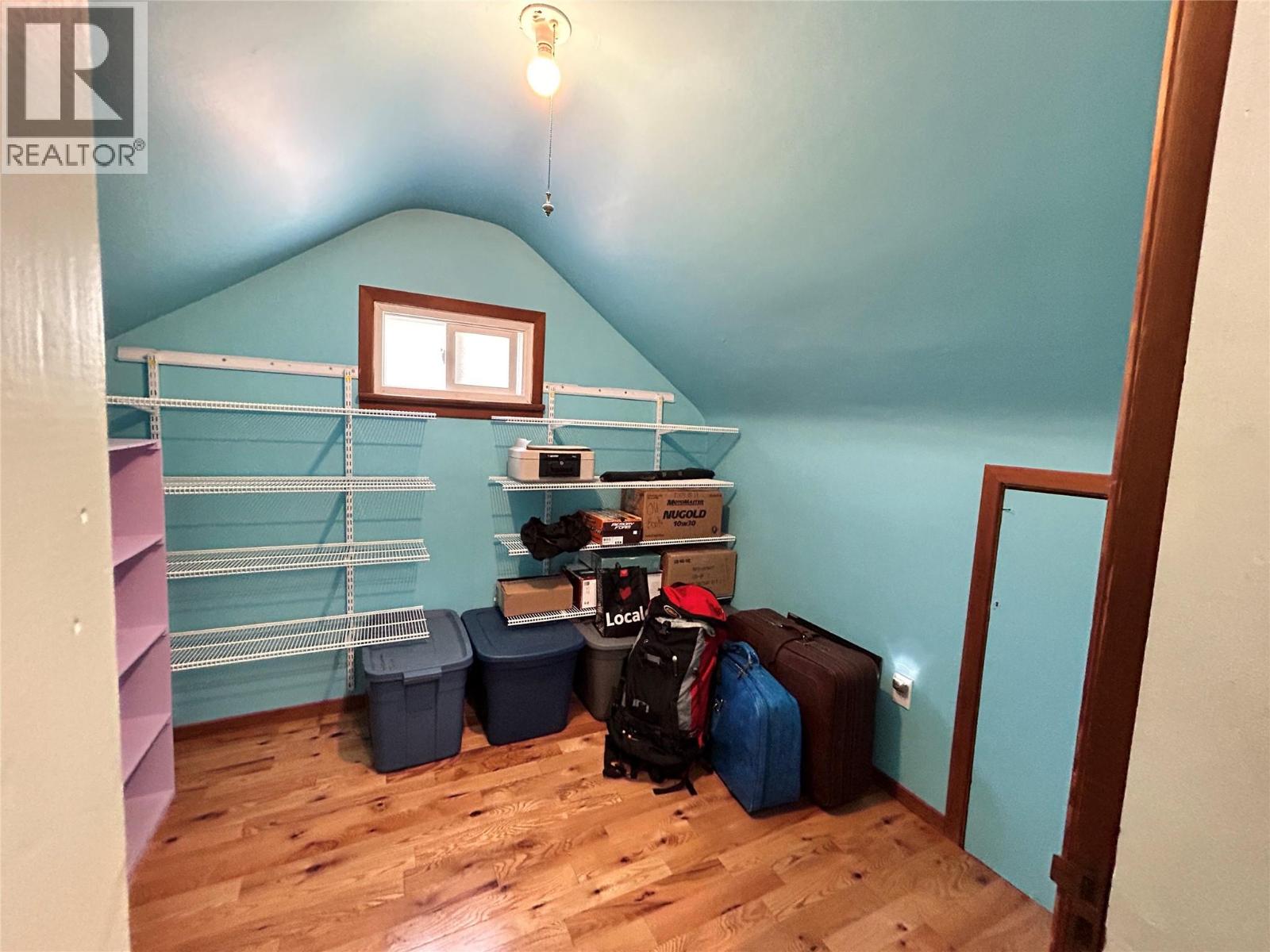 2066 Caughlin Road, Fruitvale, British Columbia  V0G 1L1 - Photo 33 - 10395822