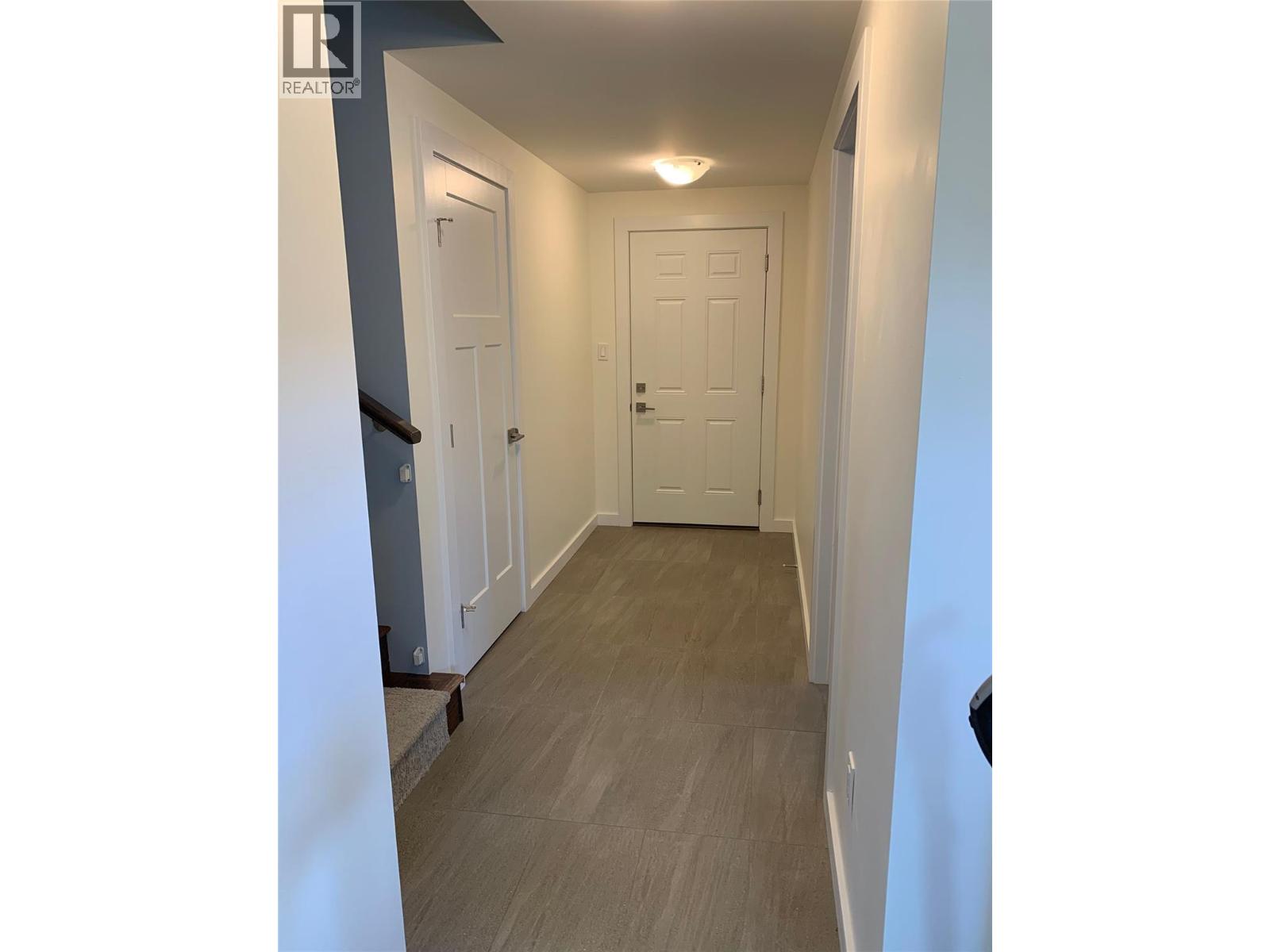 944 Redstone Drive, Rossland, British Columbia  V0G 1Y0 - Photo 21 - 10384040