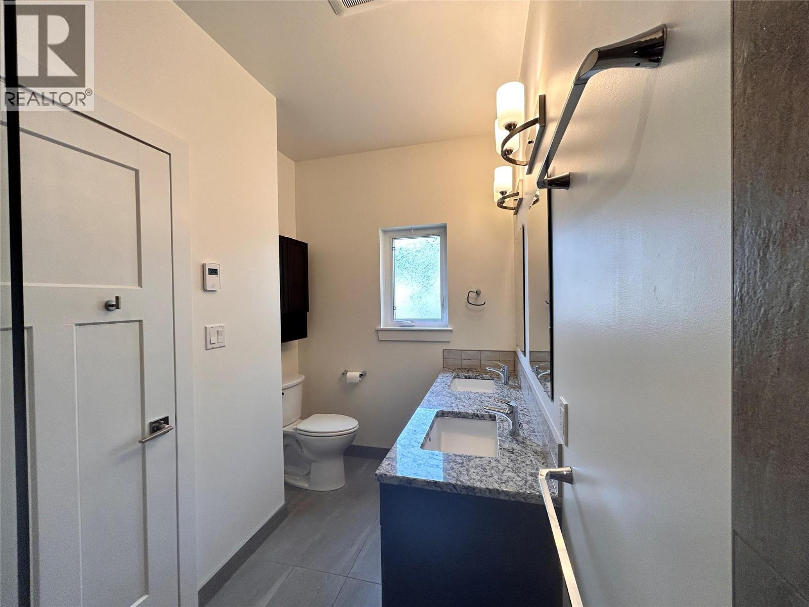 944 Redstone Drive, Rossland, British Columbia  V0G 1Y0 - Photo 44 - 10384040