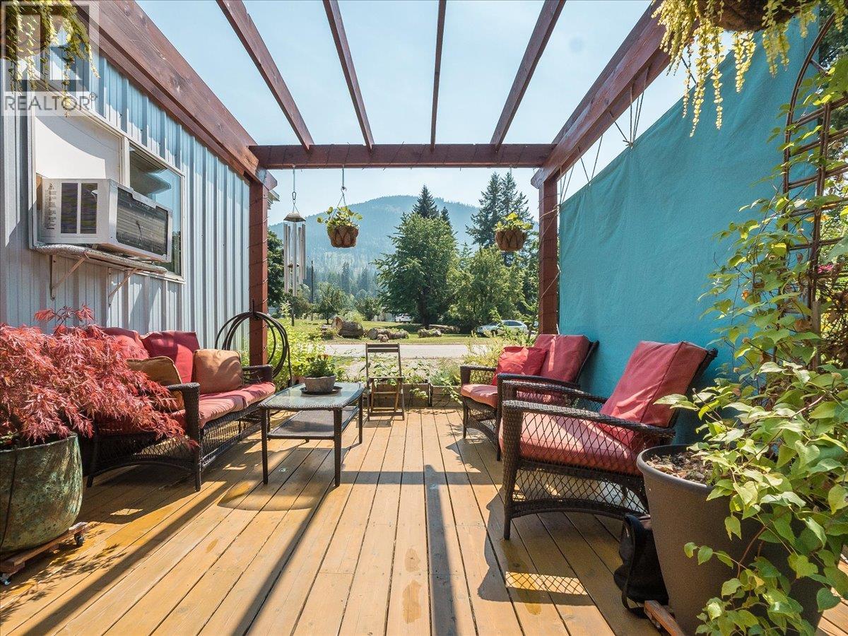 2917 Georama Road Unit# 18, Nelson, British Columbia  V1L 6Y7 - Photo 10 - 10396633