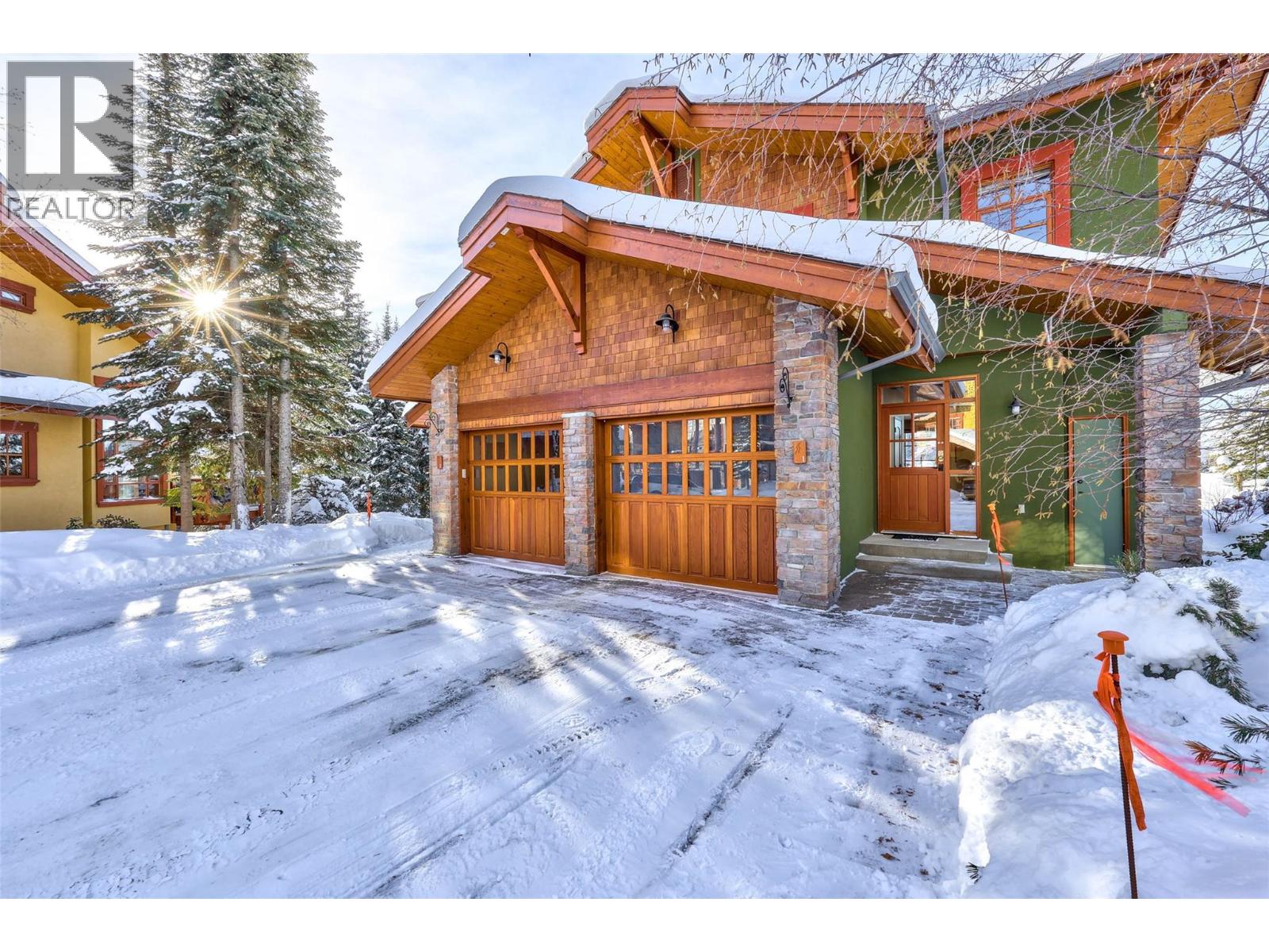 5000 Sun Peaks Road Unit# 1, Sun Peaks, British Columbia  V0E 5N0 - Photo 1 - 10395294