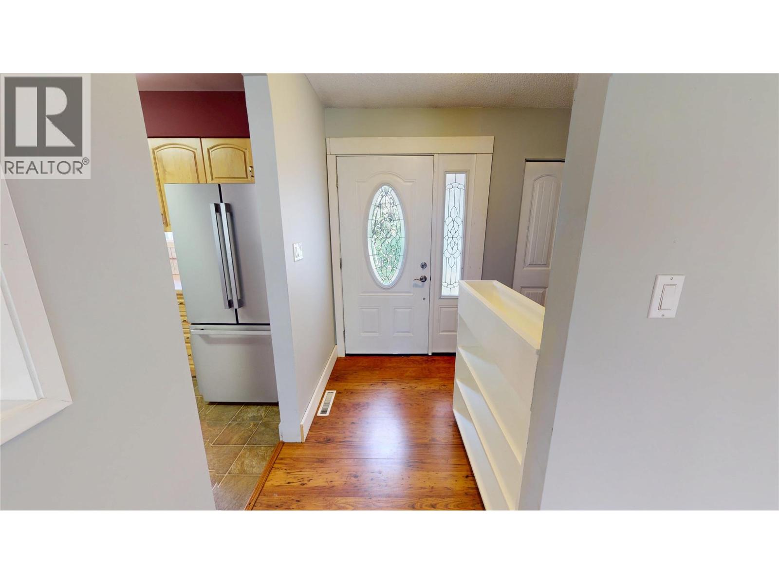 260 Blue Spruce Crescent, Sparwood, British Columbia  V0B 2G1 - Photo 16 - 10395950