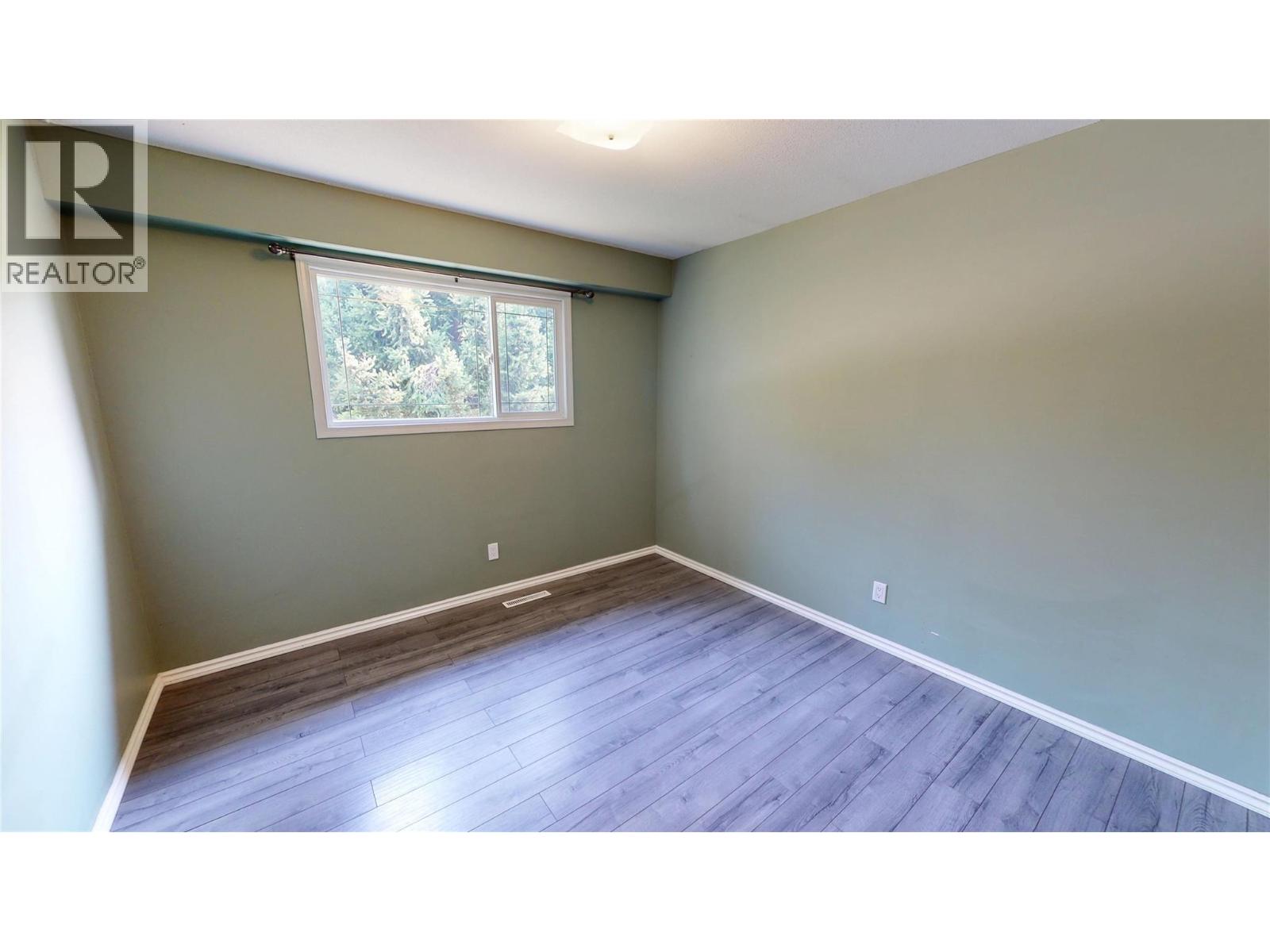 260 Blue Spruce Crescent, Sparwood, British Columbia  V0B 2G1 - Photo 20 - 10395950