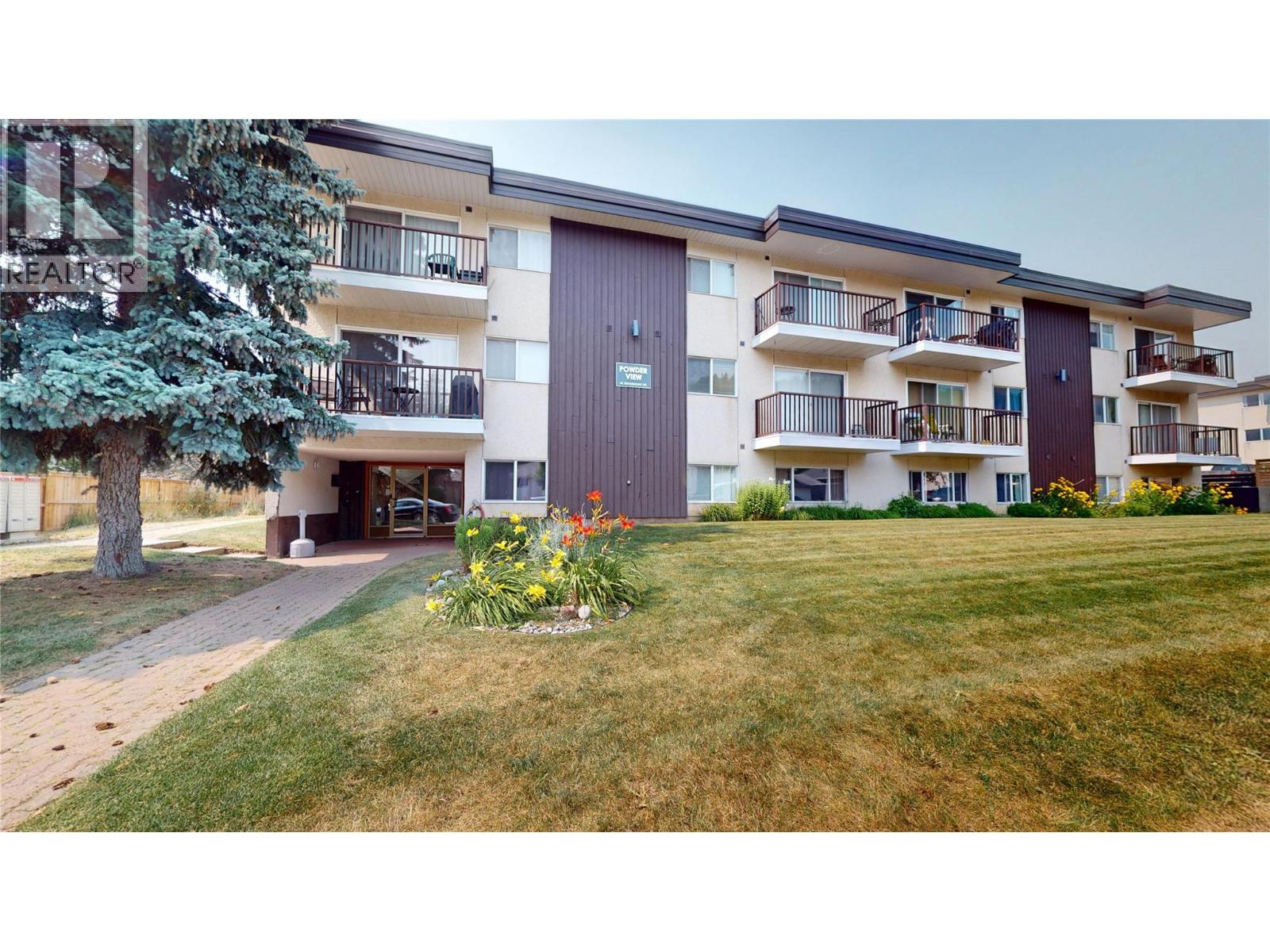 45 Ridgemont Drive Unit# 302, Fernie, British Columbia  V0B 1M2 - Photo 1 - 10396609