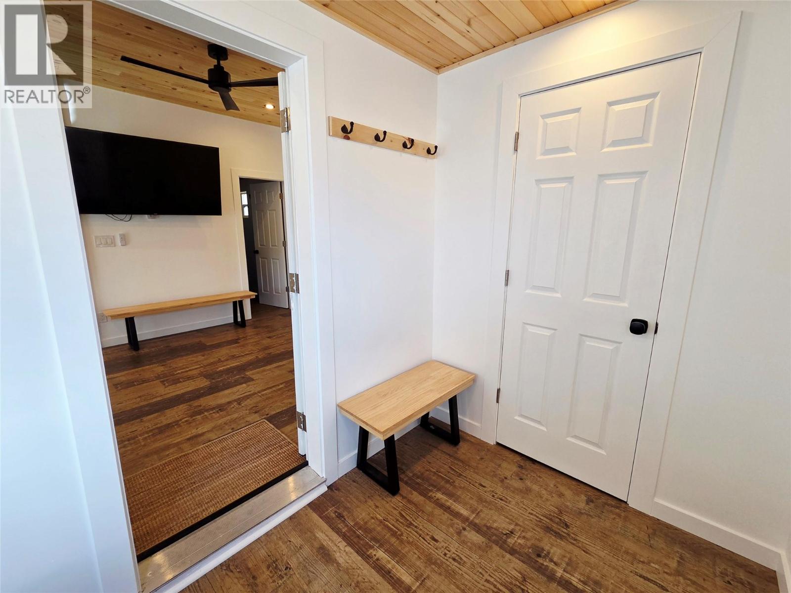 565 Wallinger Avenue, Kimberley, British Columbia  V1A 1Z8 - Photo 5 - 10396669