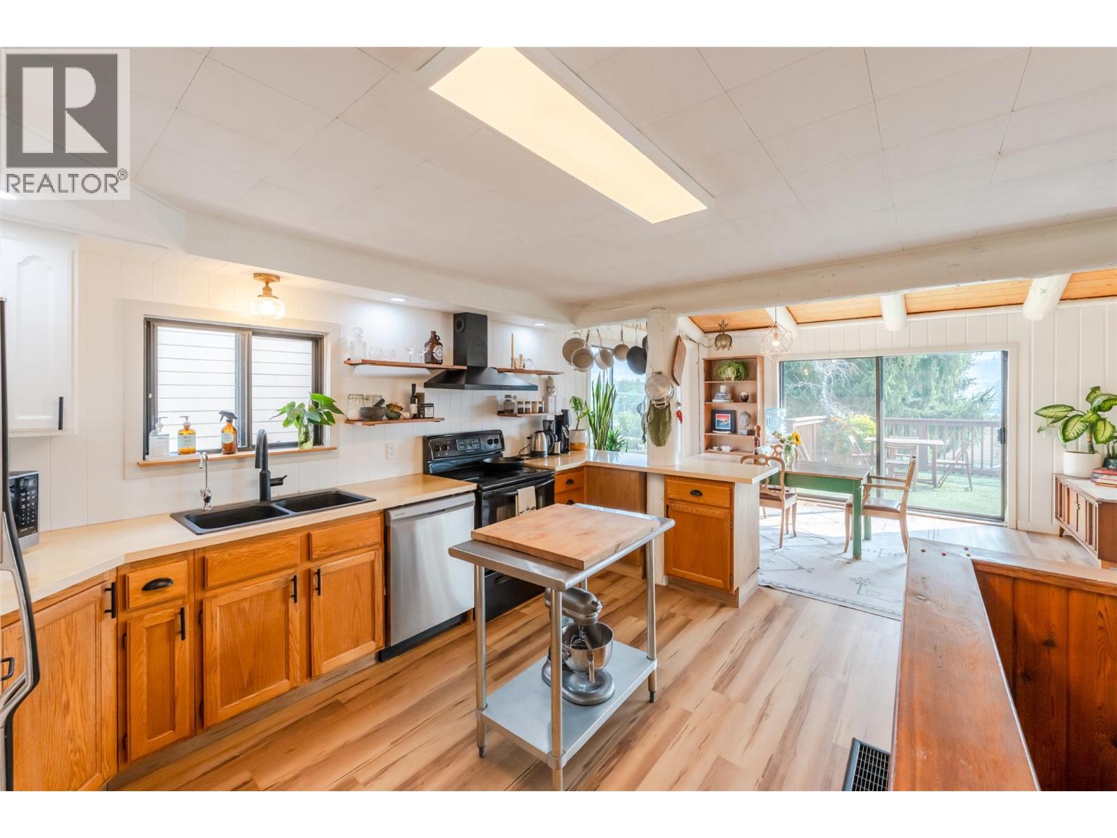 538 Lakeview Place, Oliver, British Columbia  V0H 1T4 - Photo 13 - 10396656