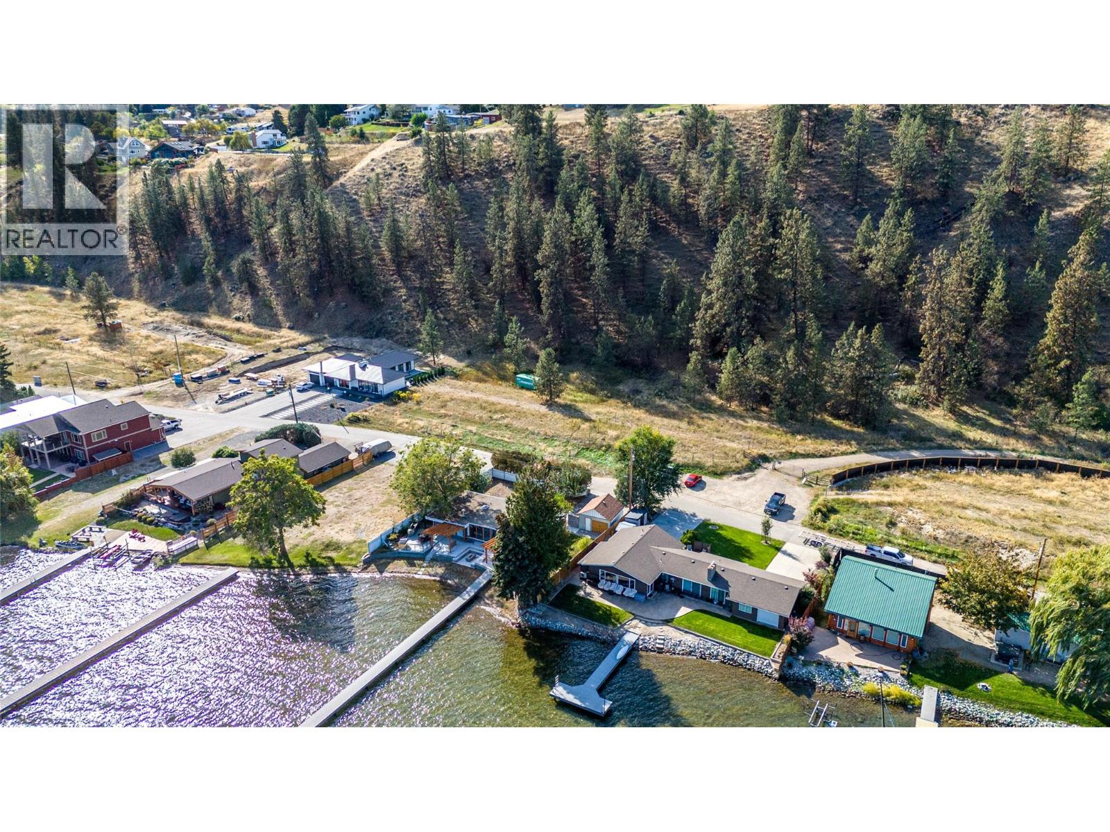 269 Alder Avenue, Kaleden, British Columbia  V0H 1K0 - Photo 4 - 10396721