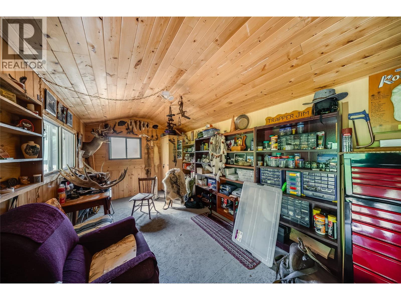 1562 Arrow Lakes Drive, Castlegar, British Columbia  V1N 3N3 - Photo 27 - 10396590