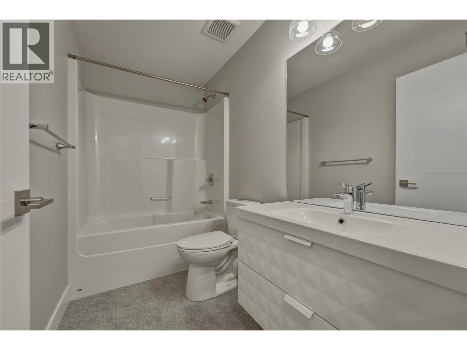 1804 46 Avenue Unit# 2, Vernon, British Columbia  V1T 3P5 - Photo 23 - 10396691