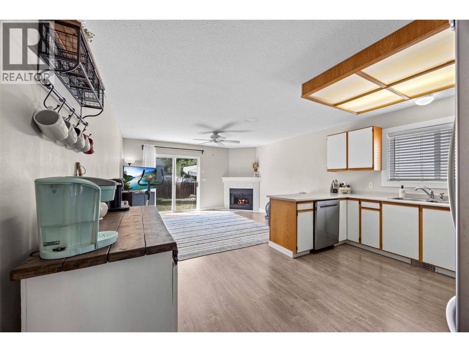 377 Sumac Road E, Kelowna, British Columbia  V1X 7N5 - Photo 12 - 10395175
