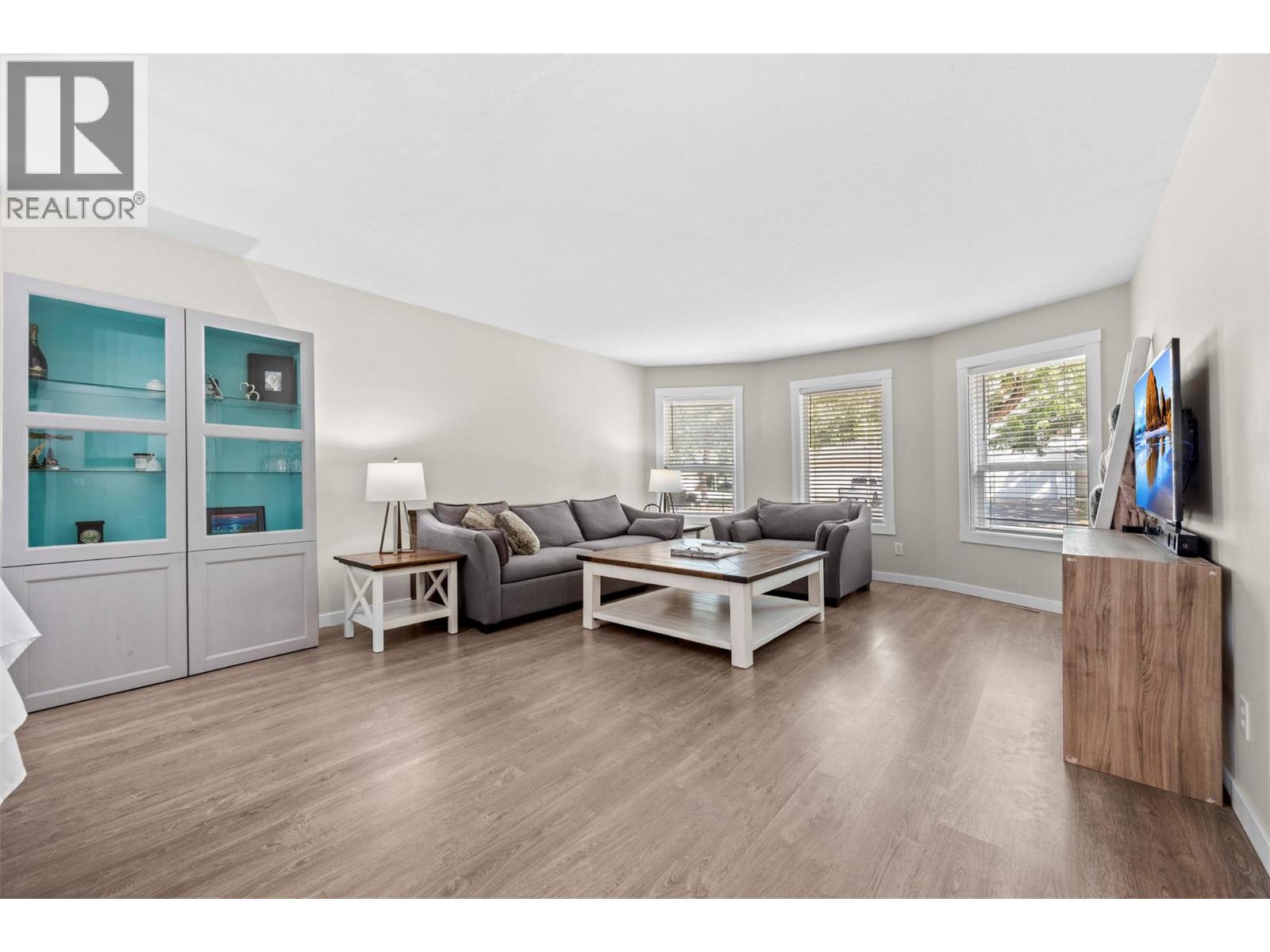 377 Sumac Road E, Kelowna, British Columbia  V1X 7N5 - Photo 5 - 10395175