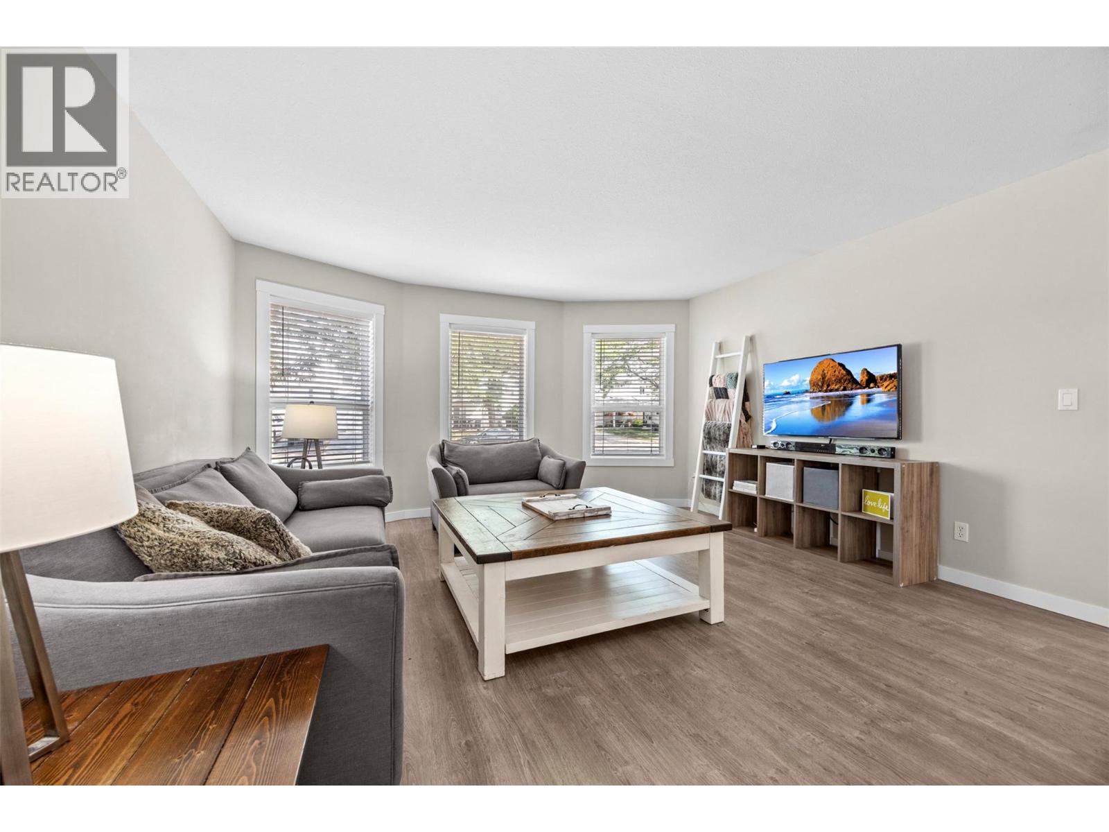377 Sumac Road E, Kelowna, British Columbia  V1X 7N5 - Photo 7 - 10395175