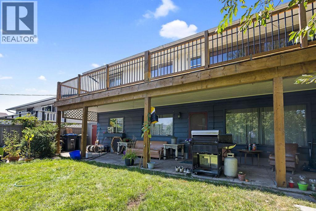 6280 Okanagan Street, Oliver, British Columbia  V0H 1T0 - Photo 2 - 10396695