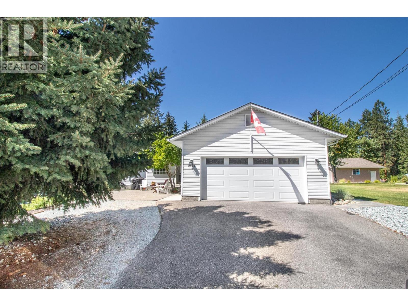 2508 Harvard Road, Kelowna, British Columbia  V1W 4C2 - Photo 1 - 10396694