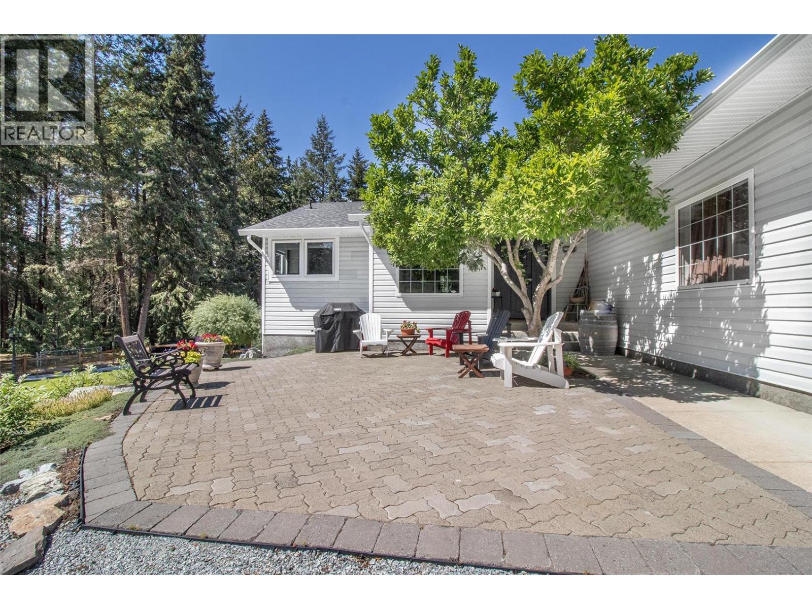 2508 Harvard Road, Kelowna, British Columbia  V1W 4C2 - Photo 3 - 10396694