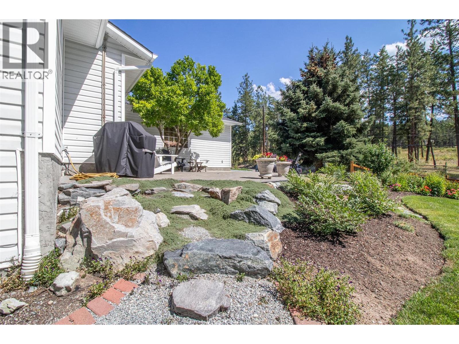 2508 Harvard Road, Kelowna, British Columbia  V1W 4C2 - Photo 40 - 10396694