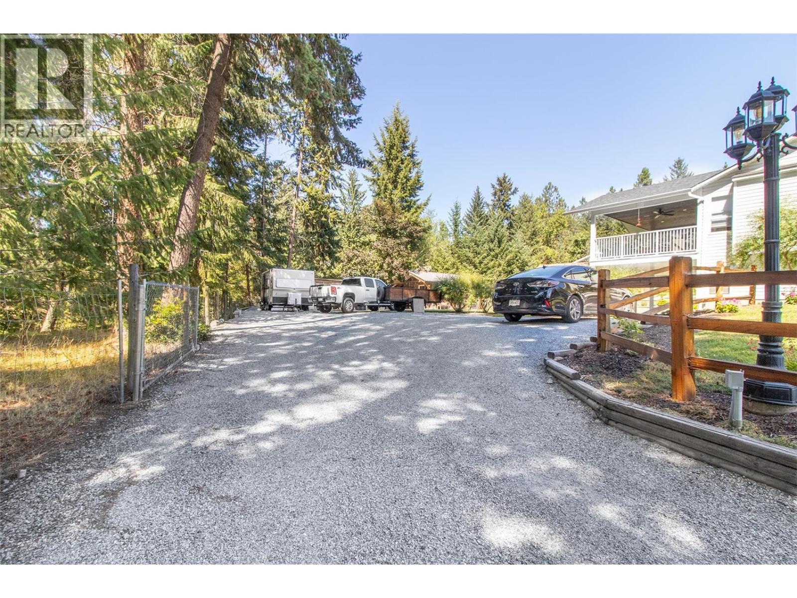 2508 Harvard Road, Kelowna, British Columbia  V1W 4C2 - Photo 44 - 10396694