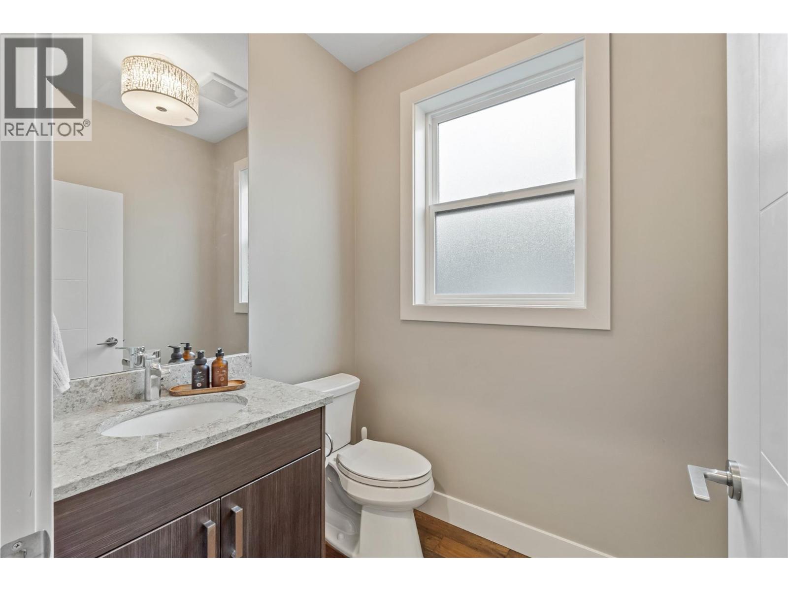 1872 Tolima Court, Kamloops, British Columbia  V2E 0B1 - Photo 18 - 10396696