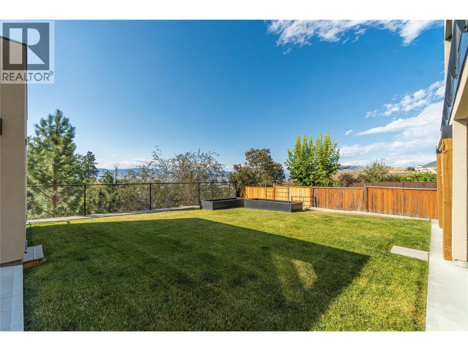 1872 Tolima Court, Kamloops, British Columbia  V2E 0B1 - Photo 43 - 10396696