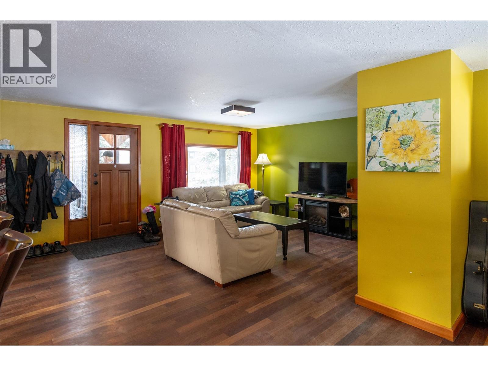 1918 Camozzi Road, Revelstoke, British Columbia  V0E 2S0 - Photo 18 - 10395730