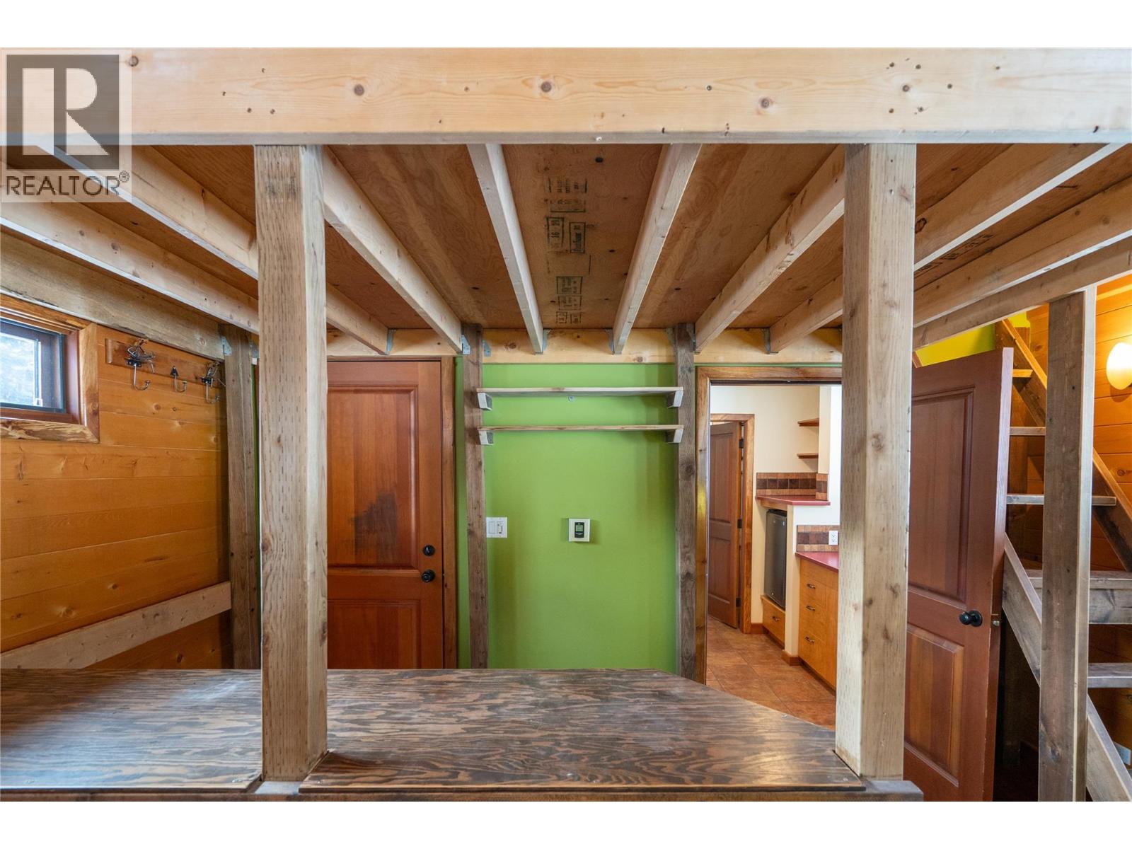 1918 Camozzi Road, Revelstoke, British Columbia  V0E 2S0 - Photo 32 - 10395730