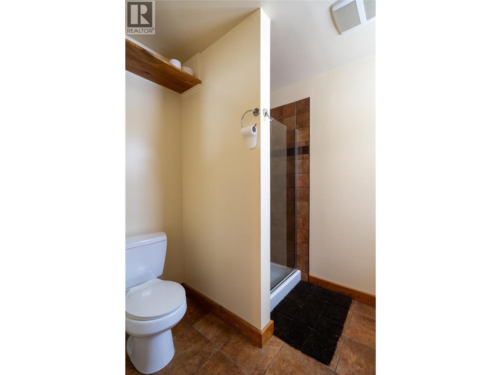 1918 Camozzi Road, Revelstoke, British Columbia  V0E 2S0 - Photo 34 - 10395730