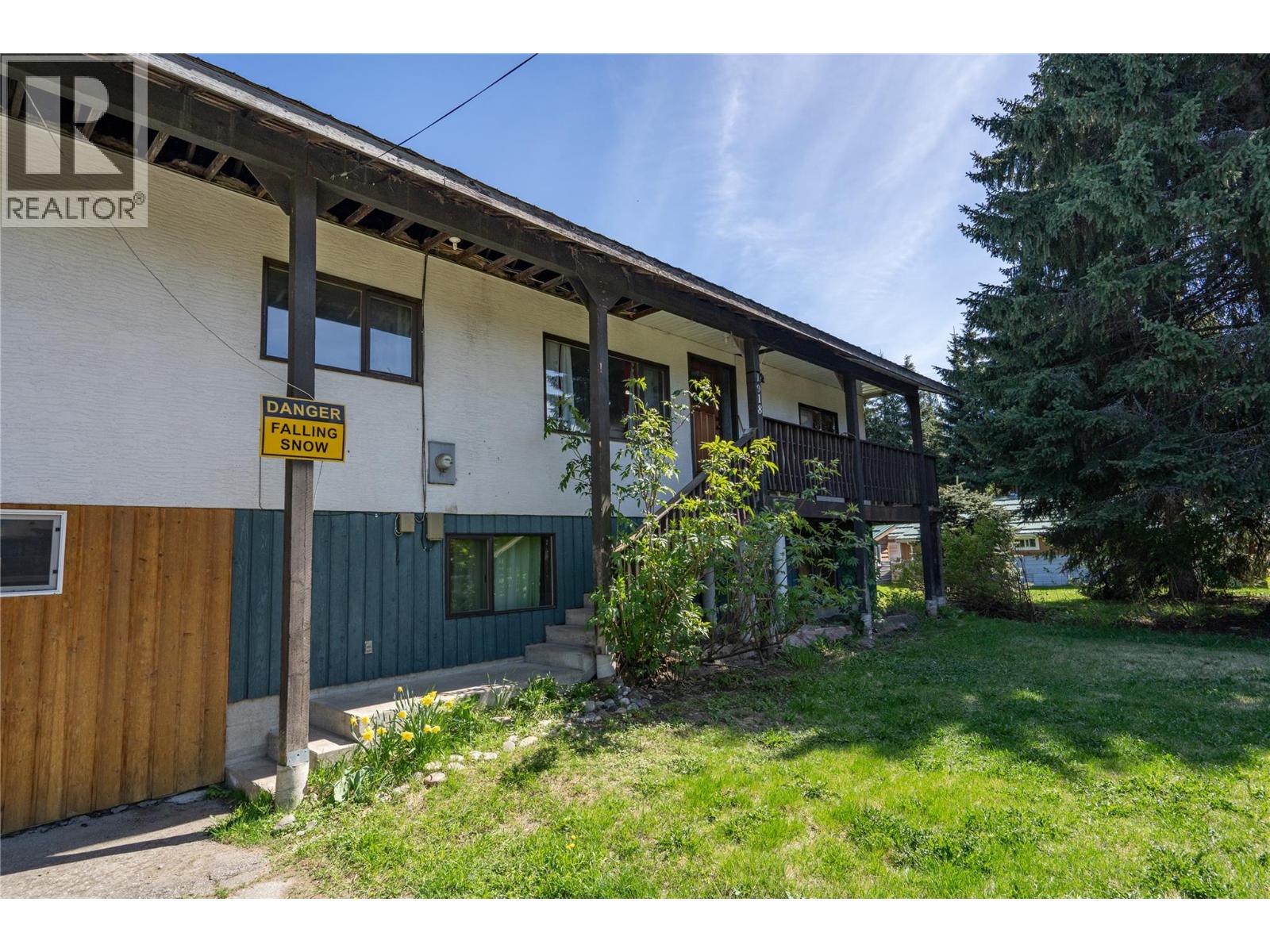 1918 Camozzi Road, Revelstoke, British Columbia  V0E 2S0 - Photo 4 - 10395730
