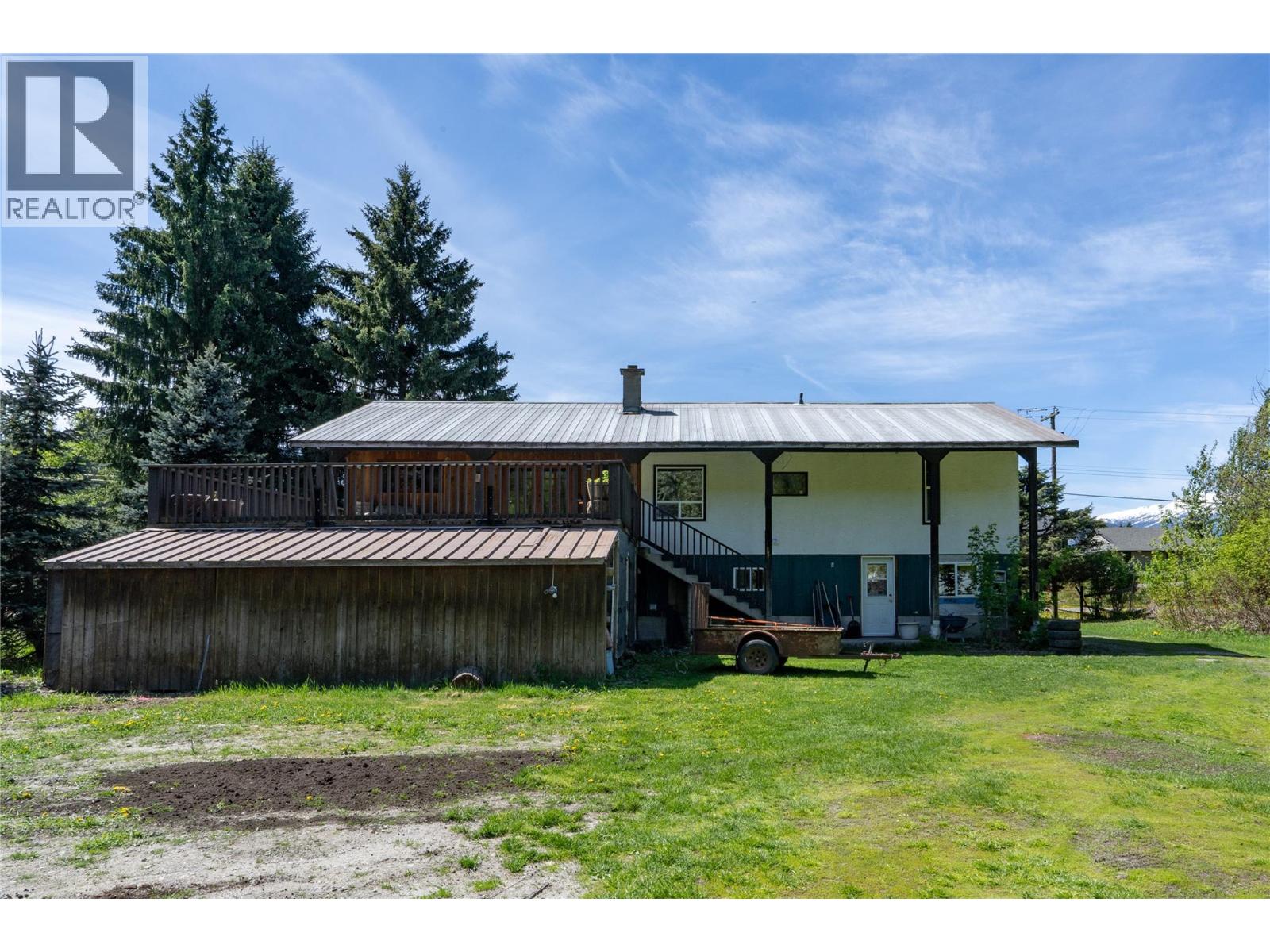 1918 Camozzi Road, Revelstoke, British Columbia  V0E 2S0 - Photo 6 - 10395730