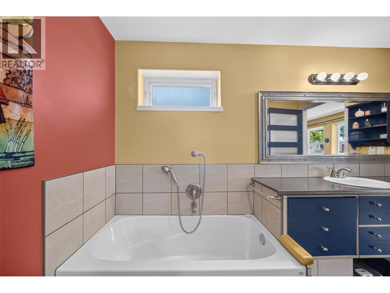 4360 30 Street Ne, Salmon Arm, British Columbia  V1E 2A3 - Photo 33 - 10396680