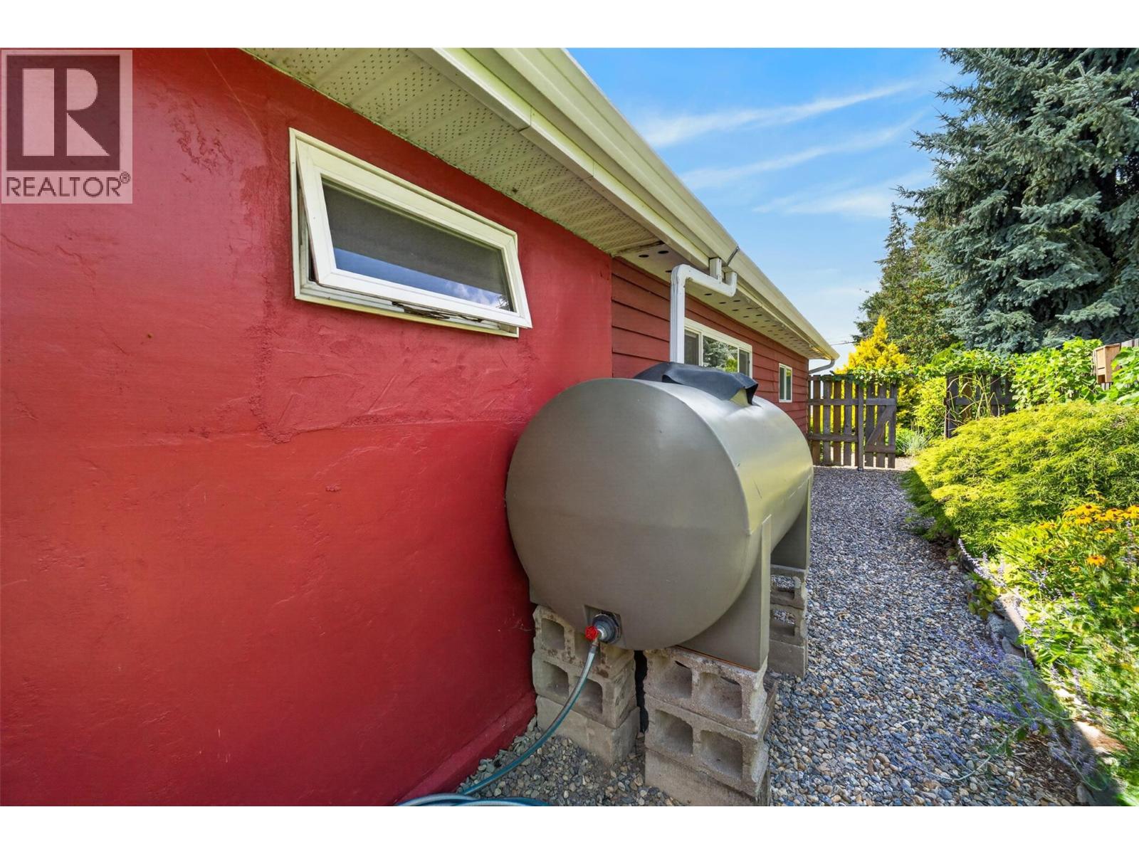 4360 30 Street Ne, Salmon Arm, British Columbia  V1E 2A3 - Photo 83 - 10396680