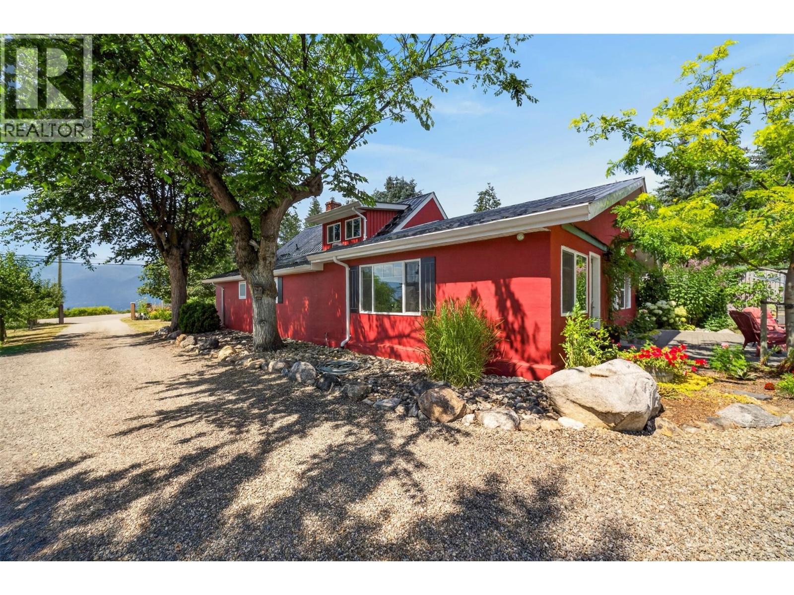 4360 30 Street Ne, Salmon Arm, British Columbia  V1E 2A3 - Photo 90 - 10396680