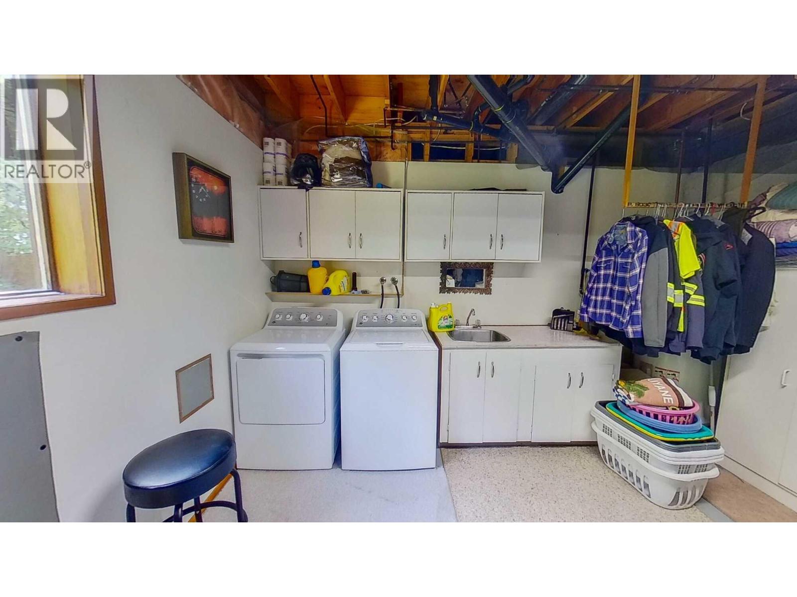 8408 Richardson Crescent, Canal Flats, British Columbia  V0B 1B0 - Photo 18 - 10396659