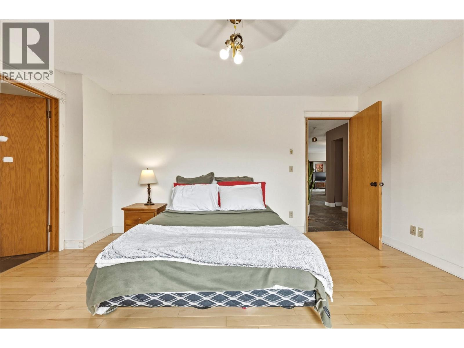 8905 Russet Drive, Vernon, British Columbia  V1B 2B7 - Photo 19 - 10396513